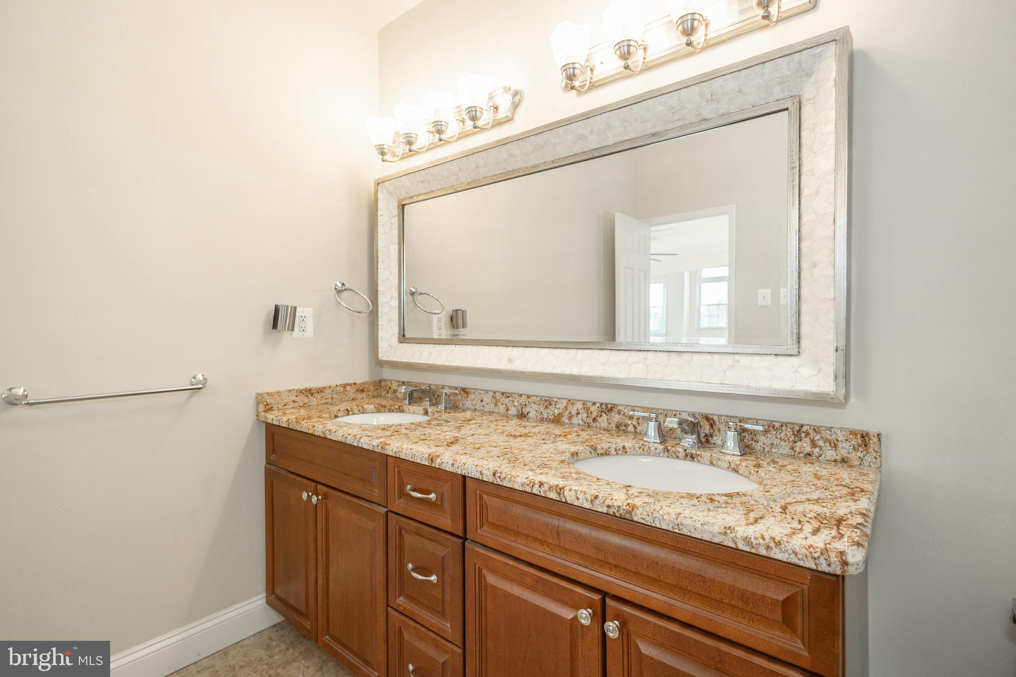 GWYNEDD SHIRES - Residential