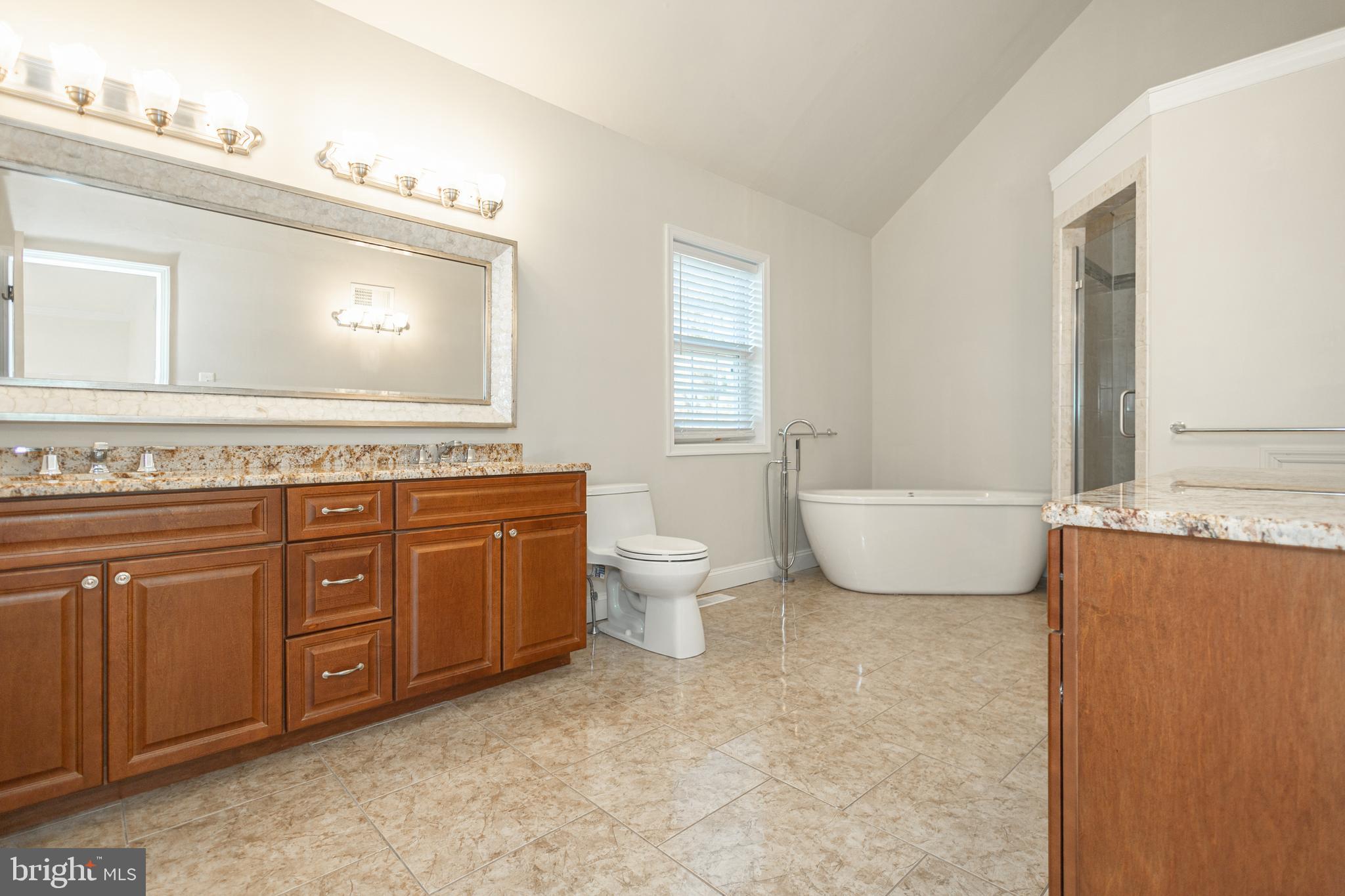 GWYNEDD SHIRES - Residential