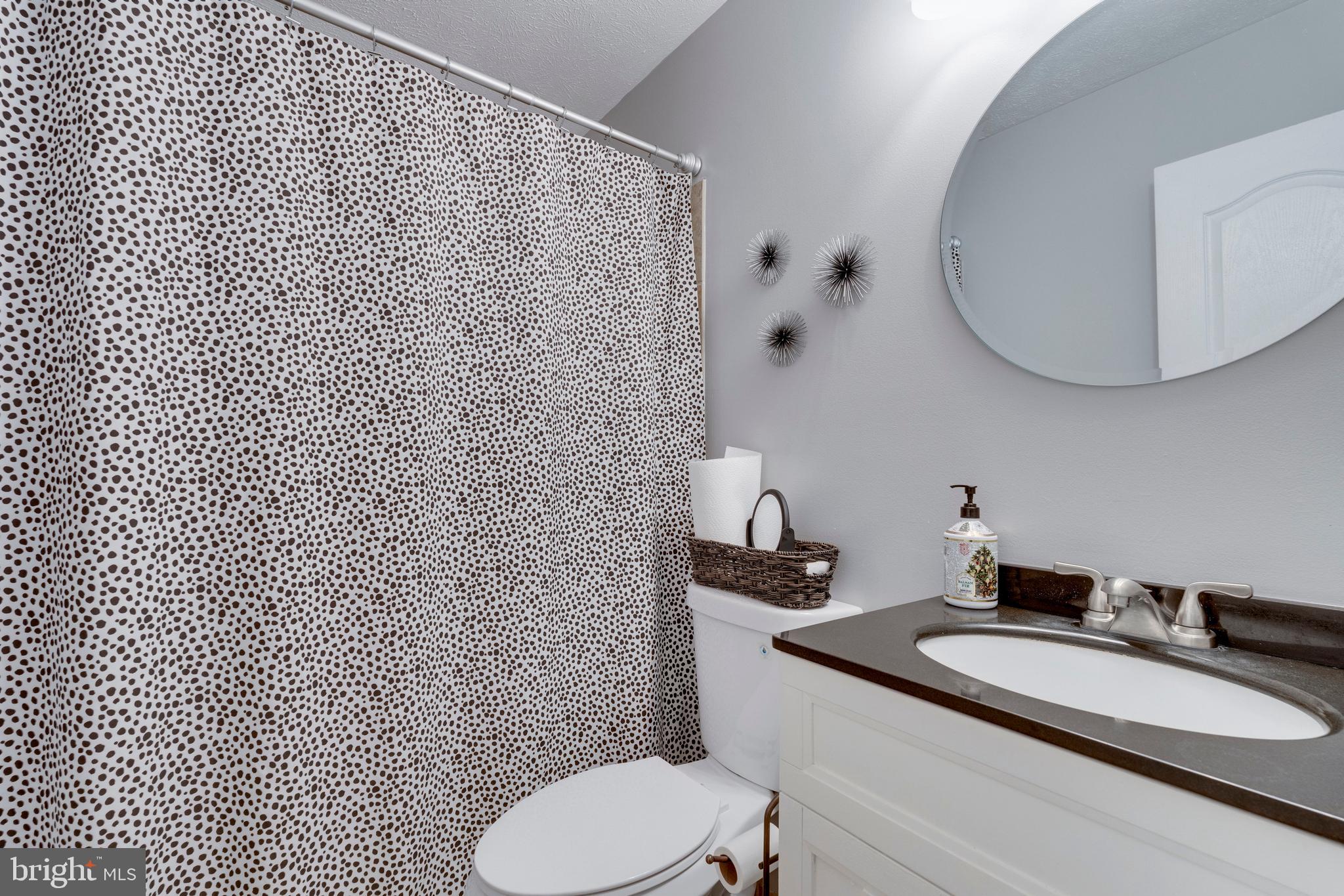 SOUTH HAMPTON - Residential