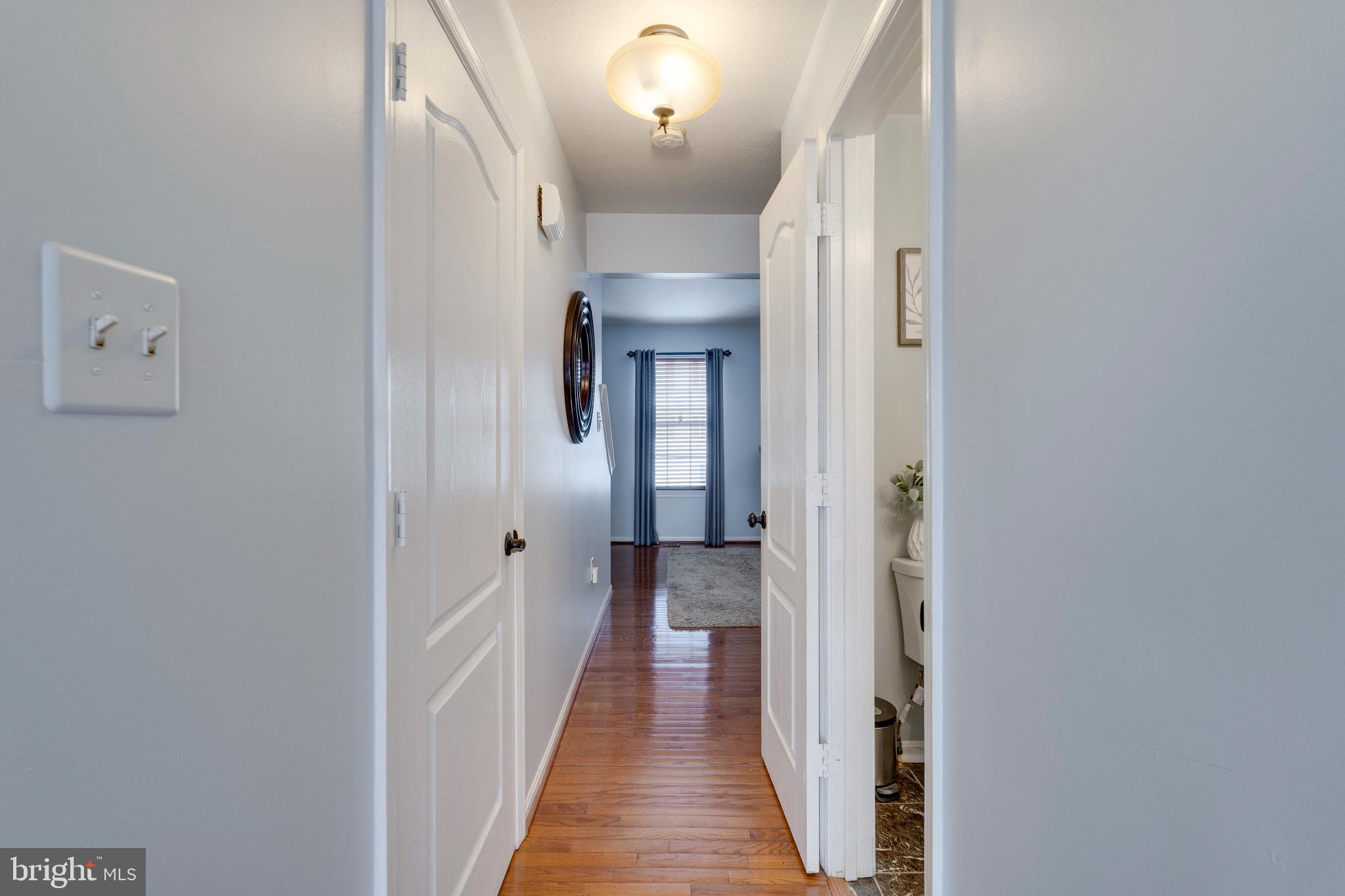 SOUTH HAMPTON - Residential