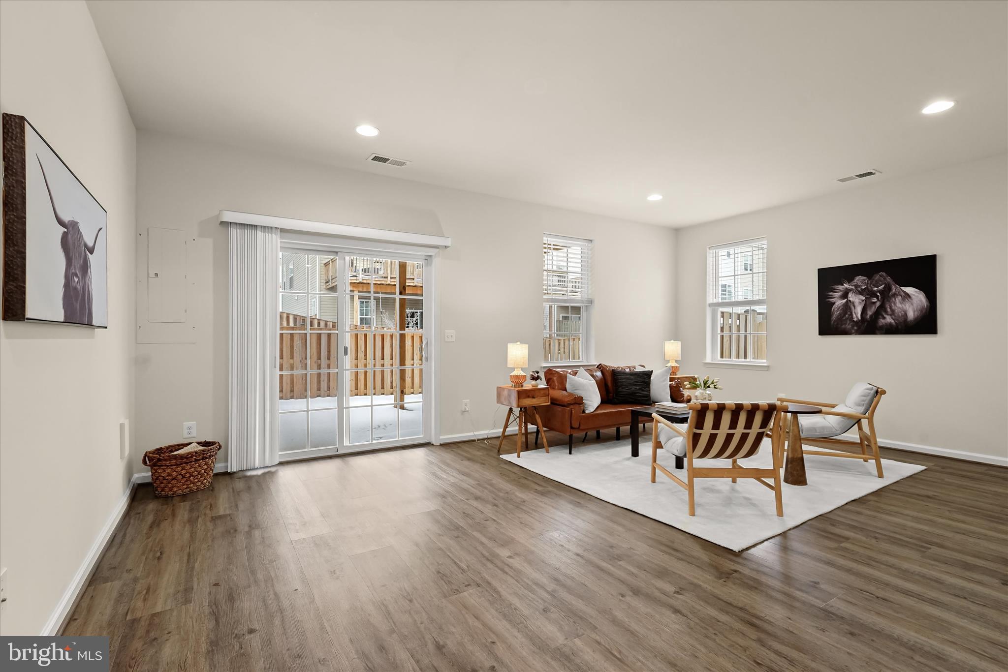 MAYFAIR - Residential