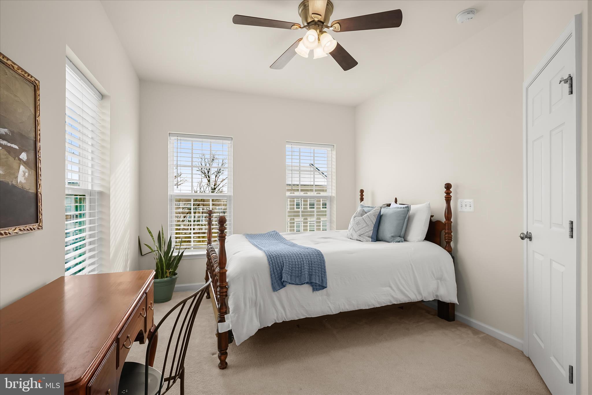 MAYFAIR - Residential