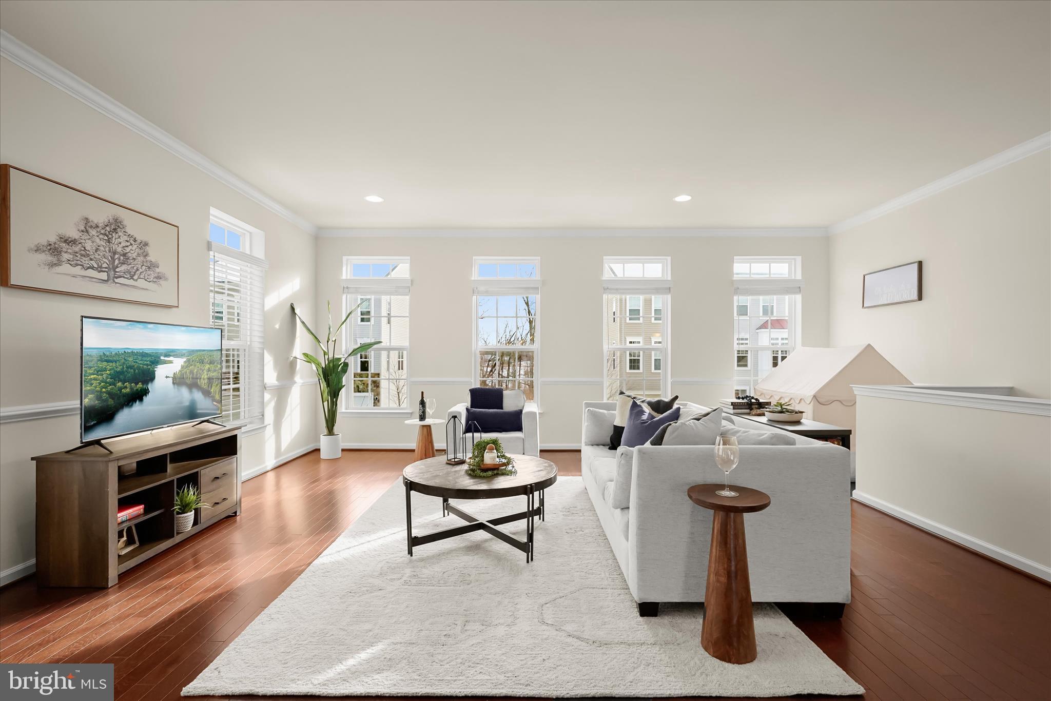 213 UPPER BROOK TERRACE