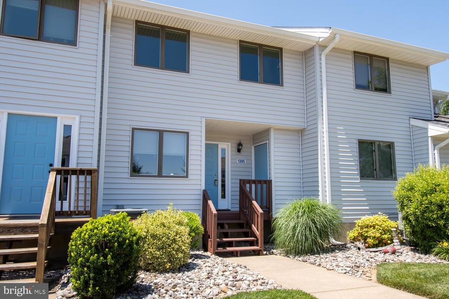 Coming Soon 1305 Marion Quimby Dr. on Kent Island.  This 2 bedroom, 2.5 bath townhome isn't going to last long. Just freshly painted interior, freshly painted front porch, rear balcony and deck overlooking Thompson Creek.  This home also features a deeded 28' private boat slip.   This home is in a perfect location with beautiful water views.  The home just needs a little TLC to freshen things up and is being sold "As Is".
This one won't last long!!!