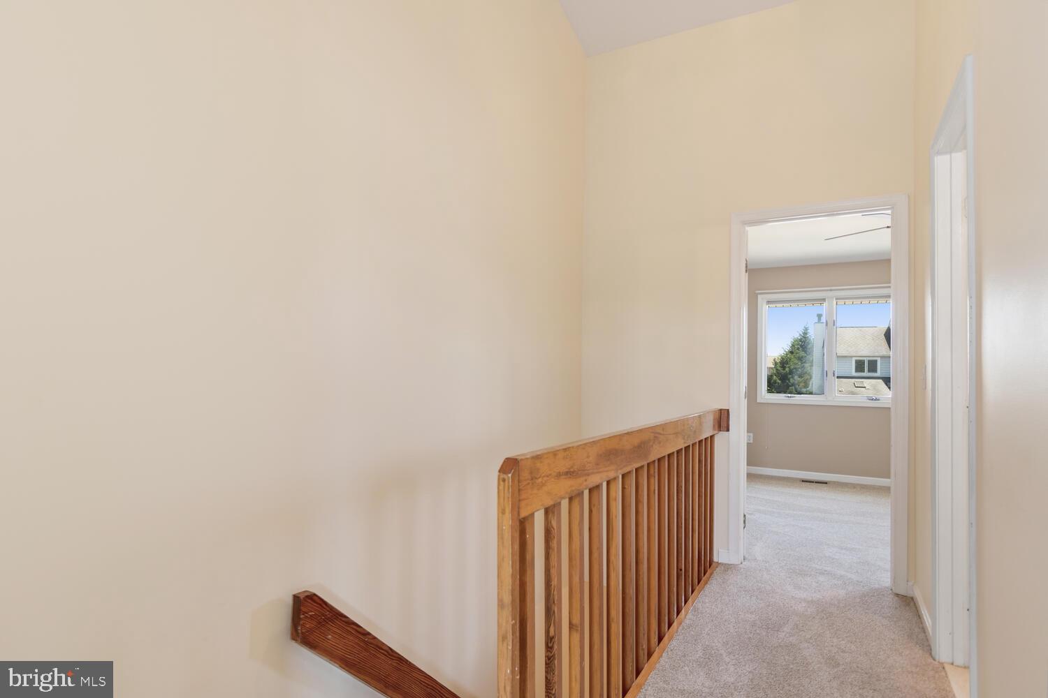 THOMPSON CREEK CONDOS - Residential