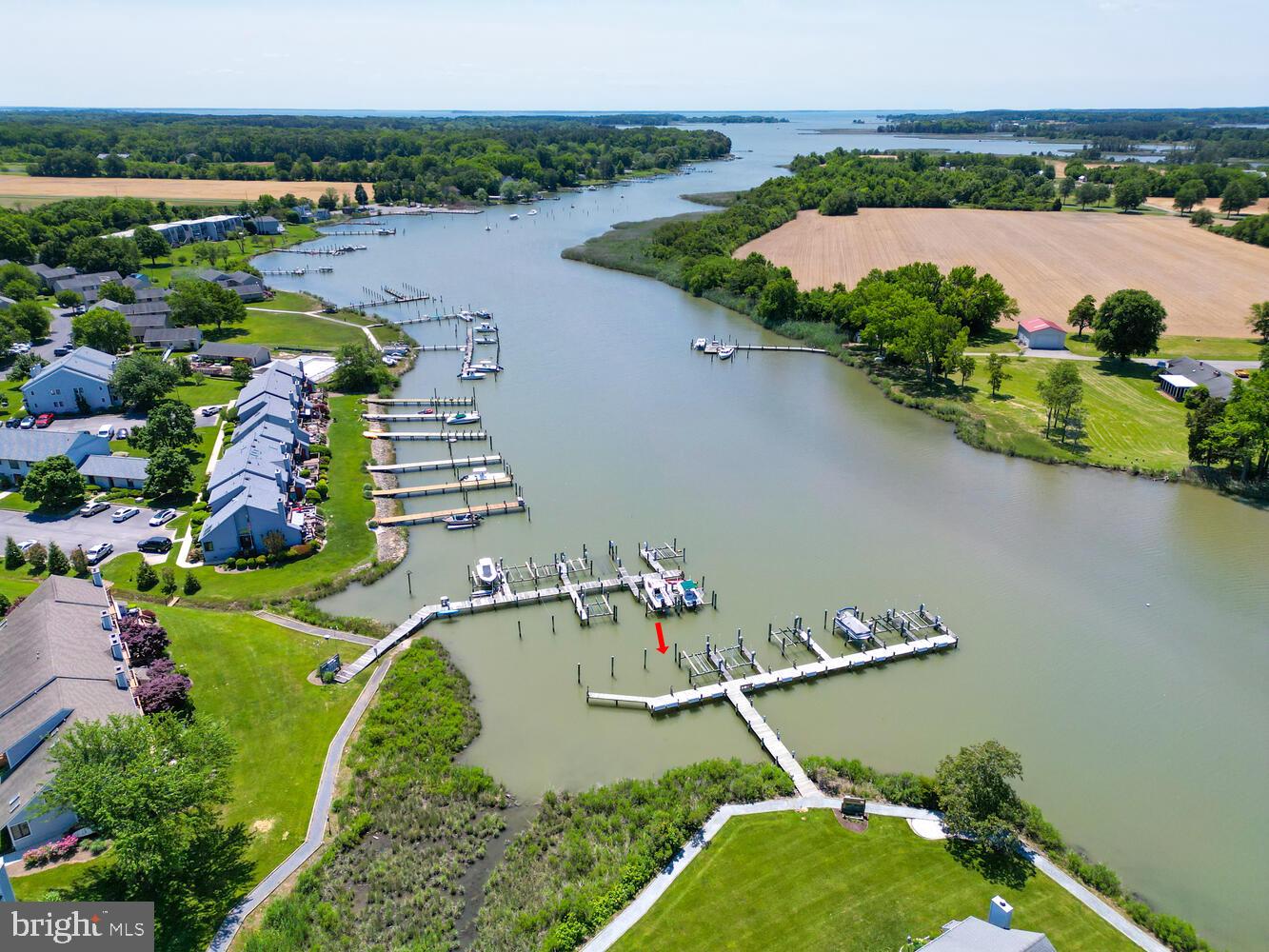 THOMPSON CREEK CONDOS - Residential