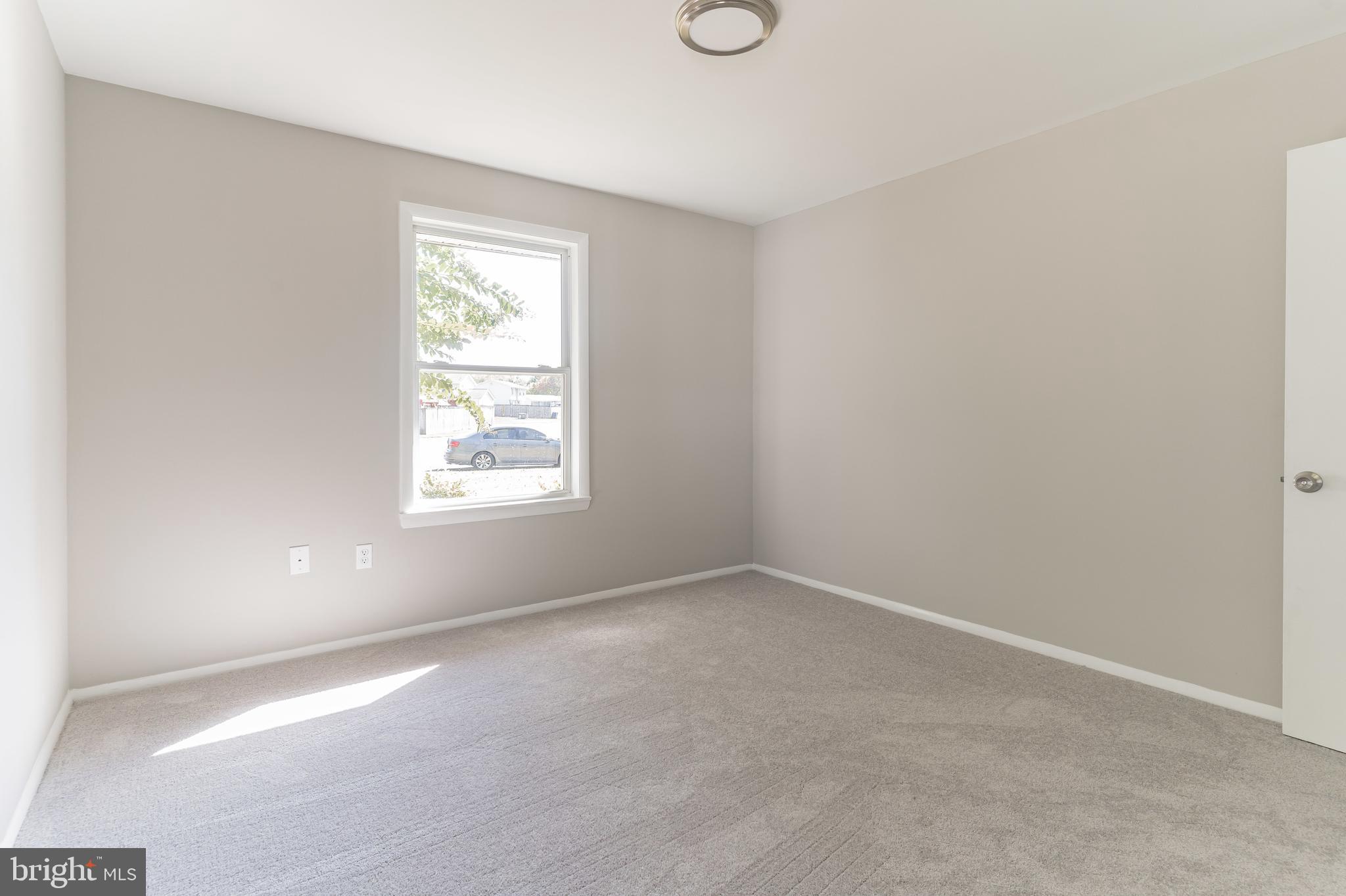 ST CHARLES - CARRINGTON - Residential