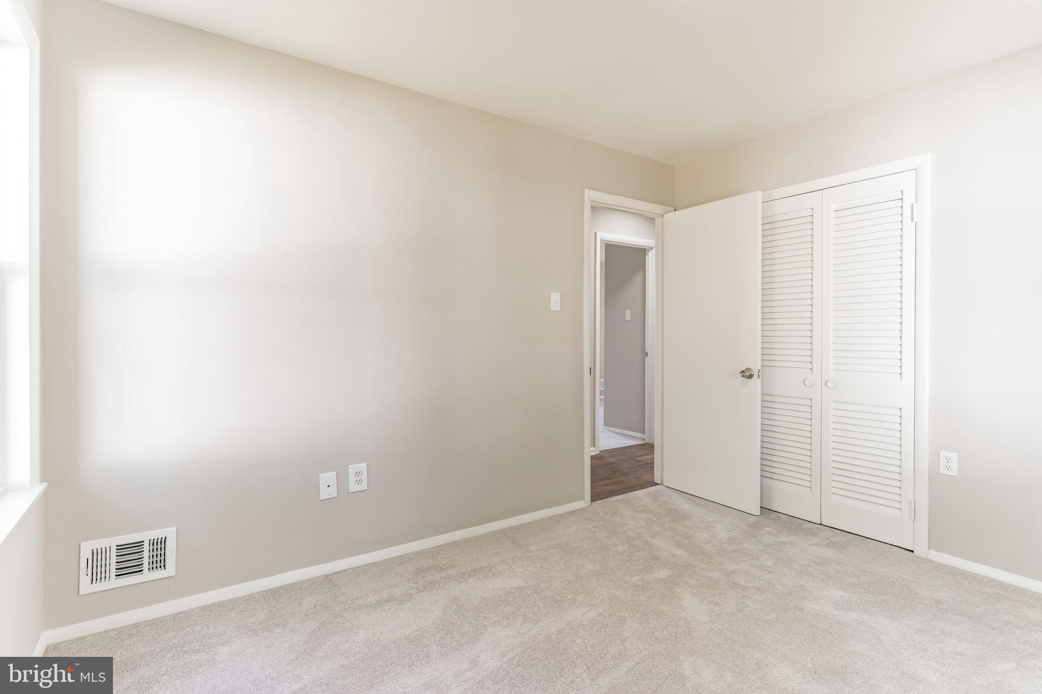 ST CHARLES - CARRINGTON - Residential