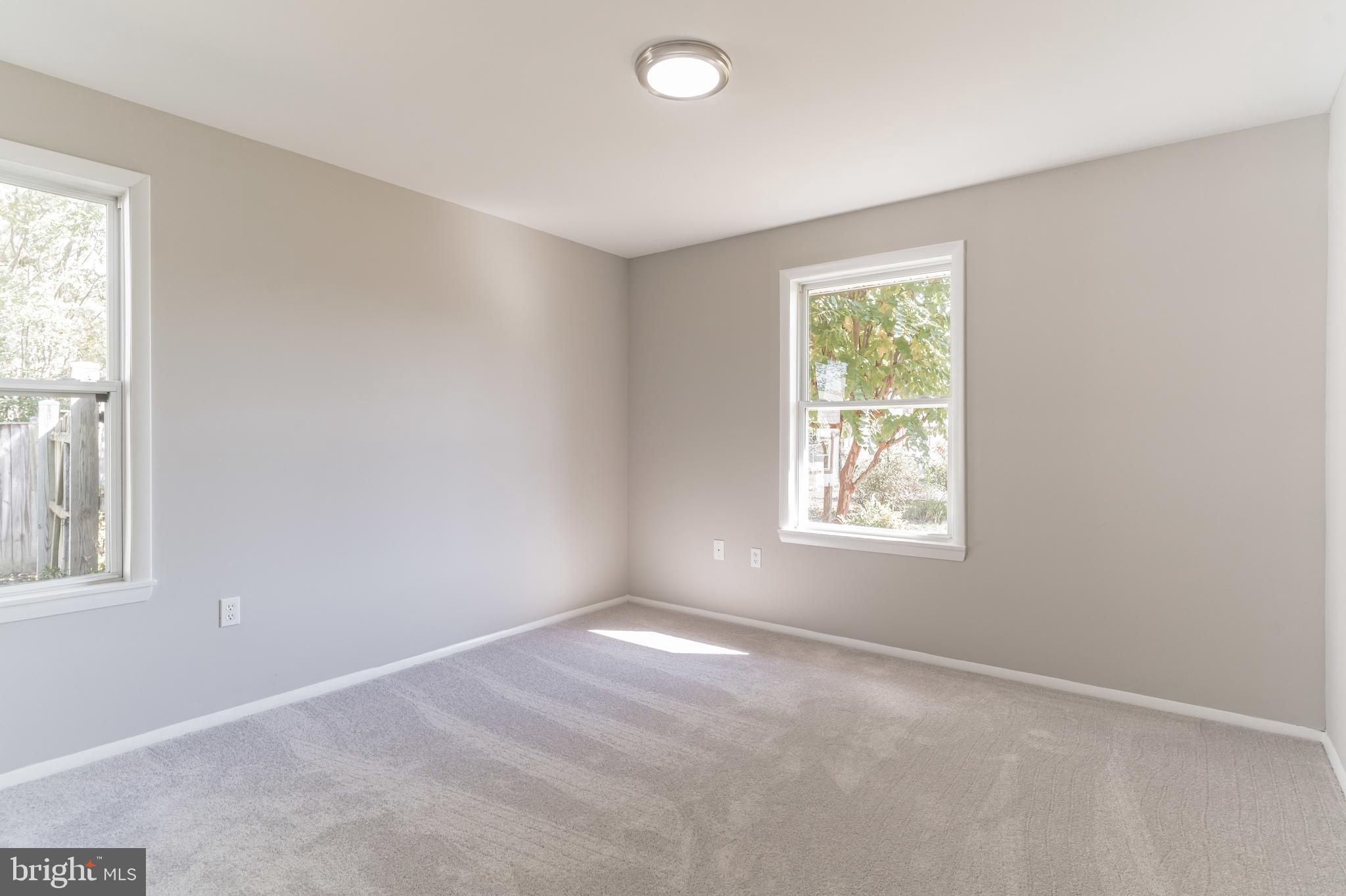 ST CHARLES - CARRINGTON - Residential