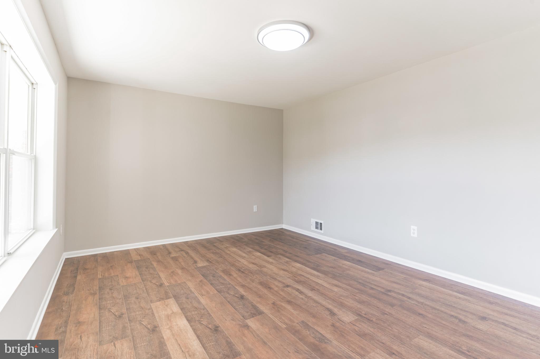 ST CHARLES - CARRINGTON - Residential