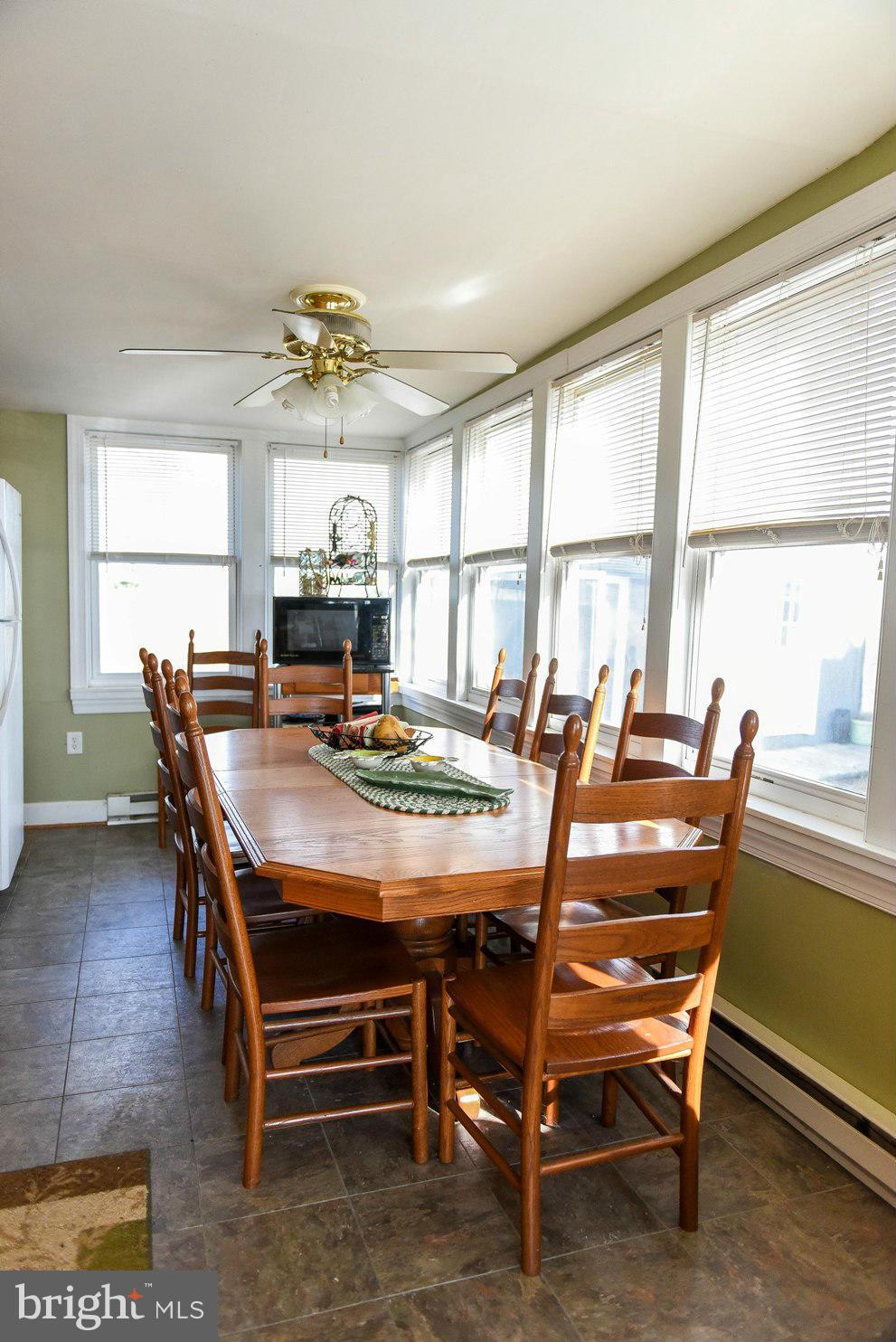 CORNFIELD HARBOR - Residential