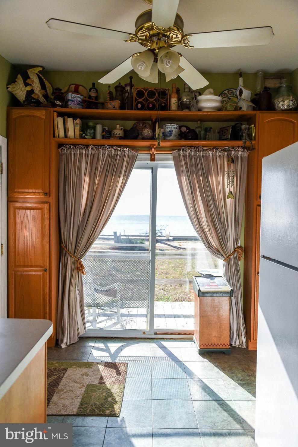 CORNFIELD HARBOR - Residential