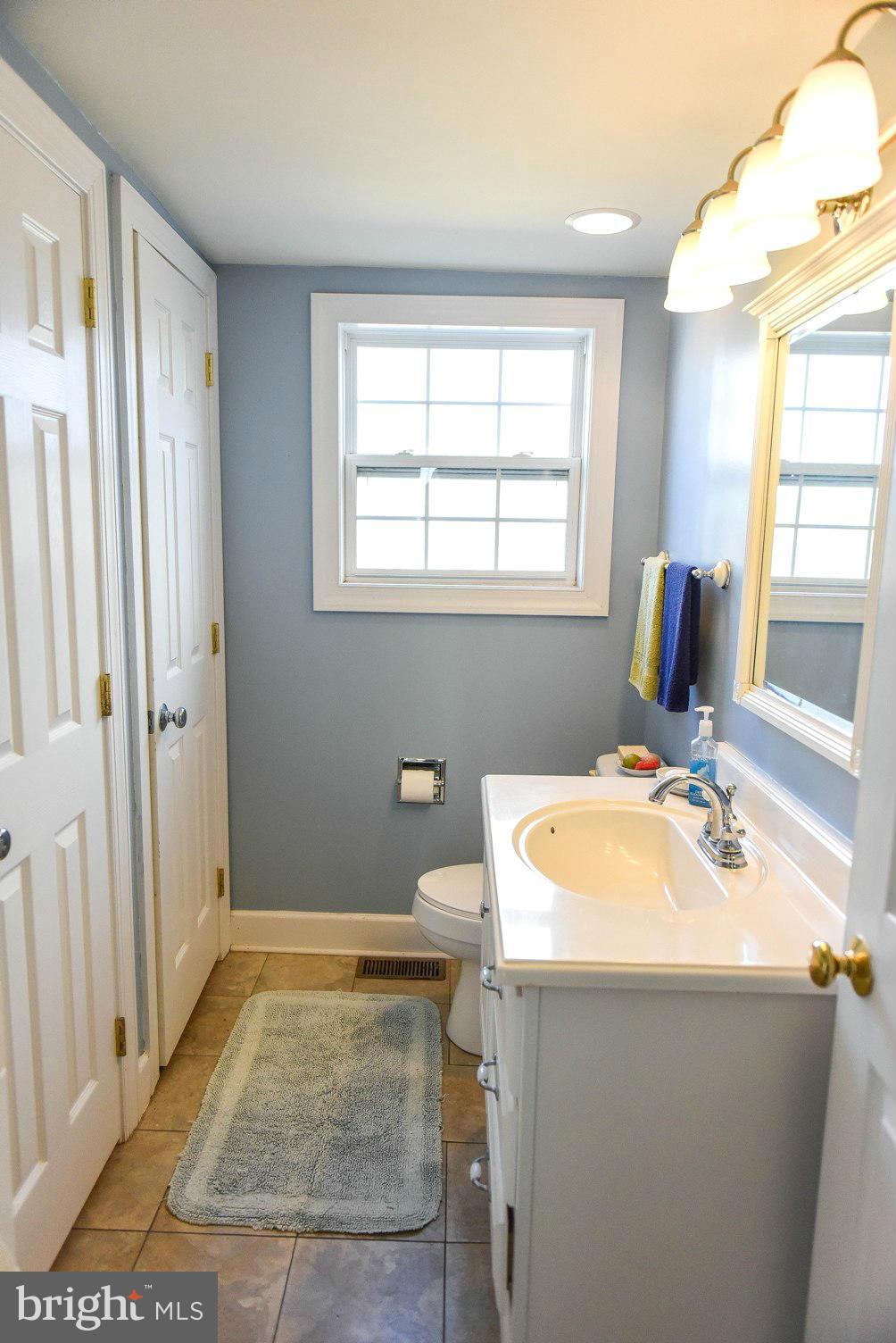 CORNFIELD HARBOR - Residential