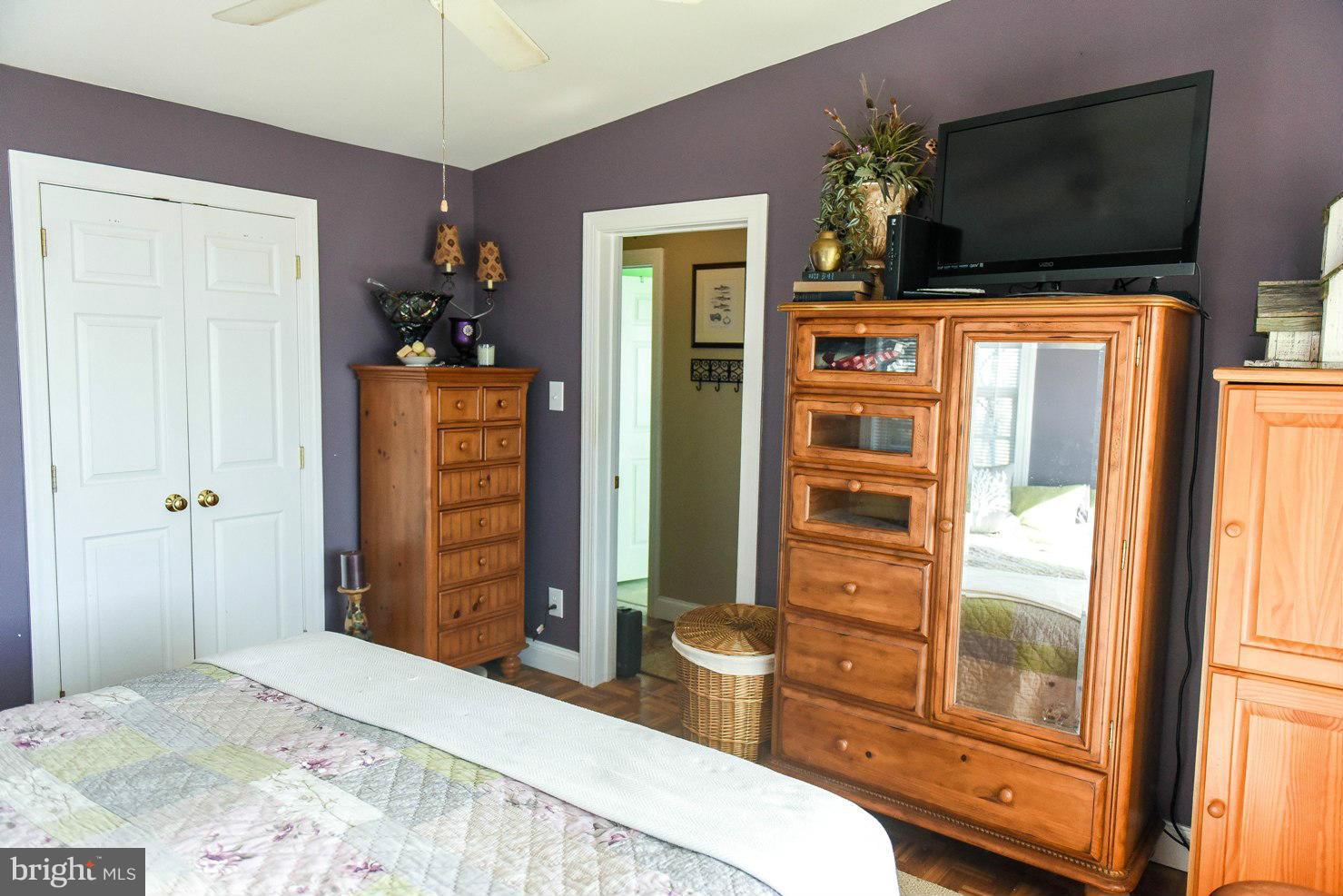 CORNFIELD HARBOR - Residential