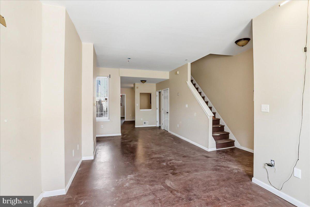 810 N PRESTON STREET