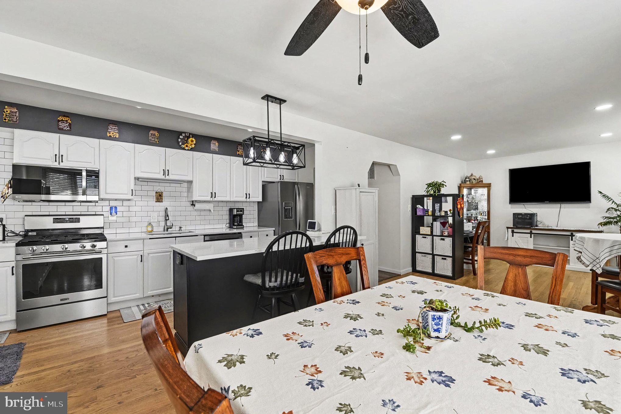 7400 GUNPOWDER ROAD