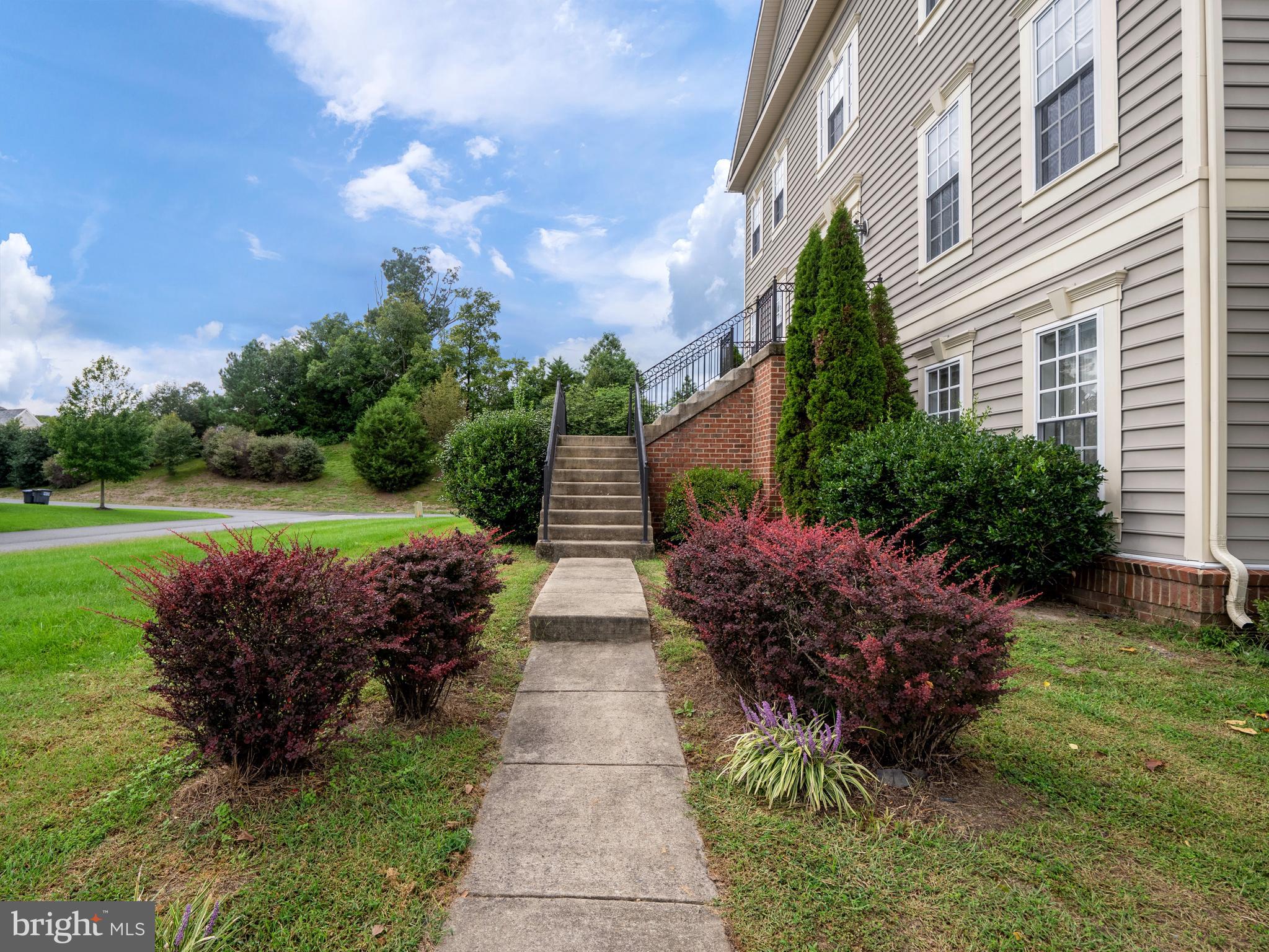 NEW BRISTOW VILLAGE - Residential