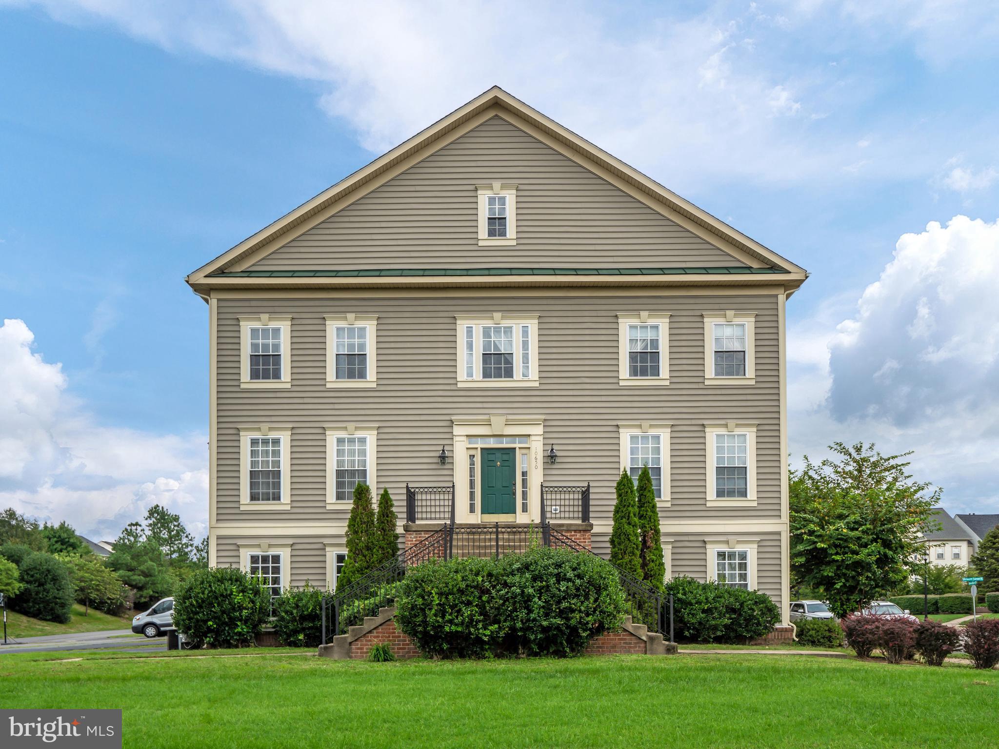 NEW BRISTOW VILLAGE - Residential