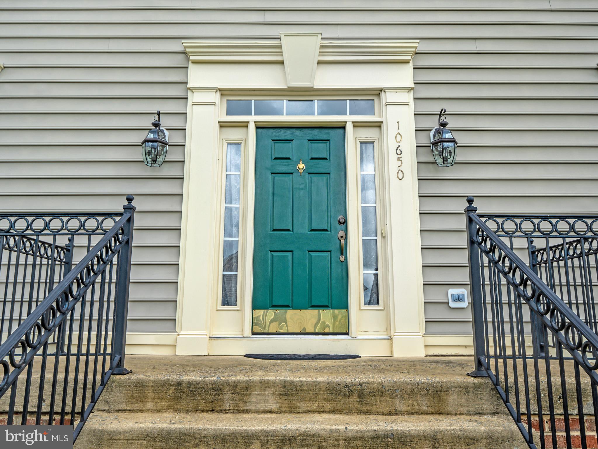 NEW BRISTOW VILLAGE - Residential