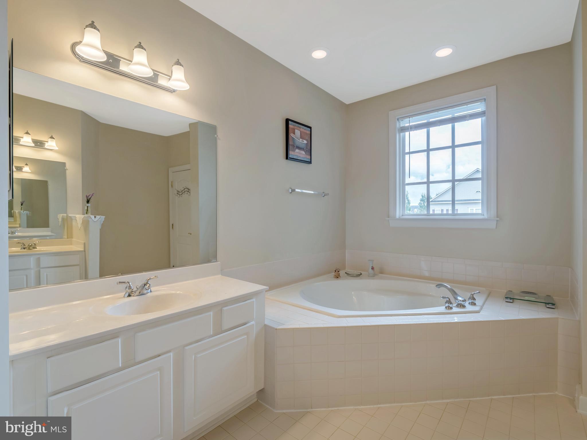 NEW BRISTOW VILLAGE - Residential