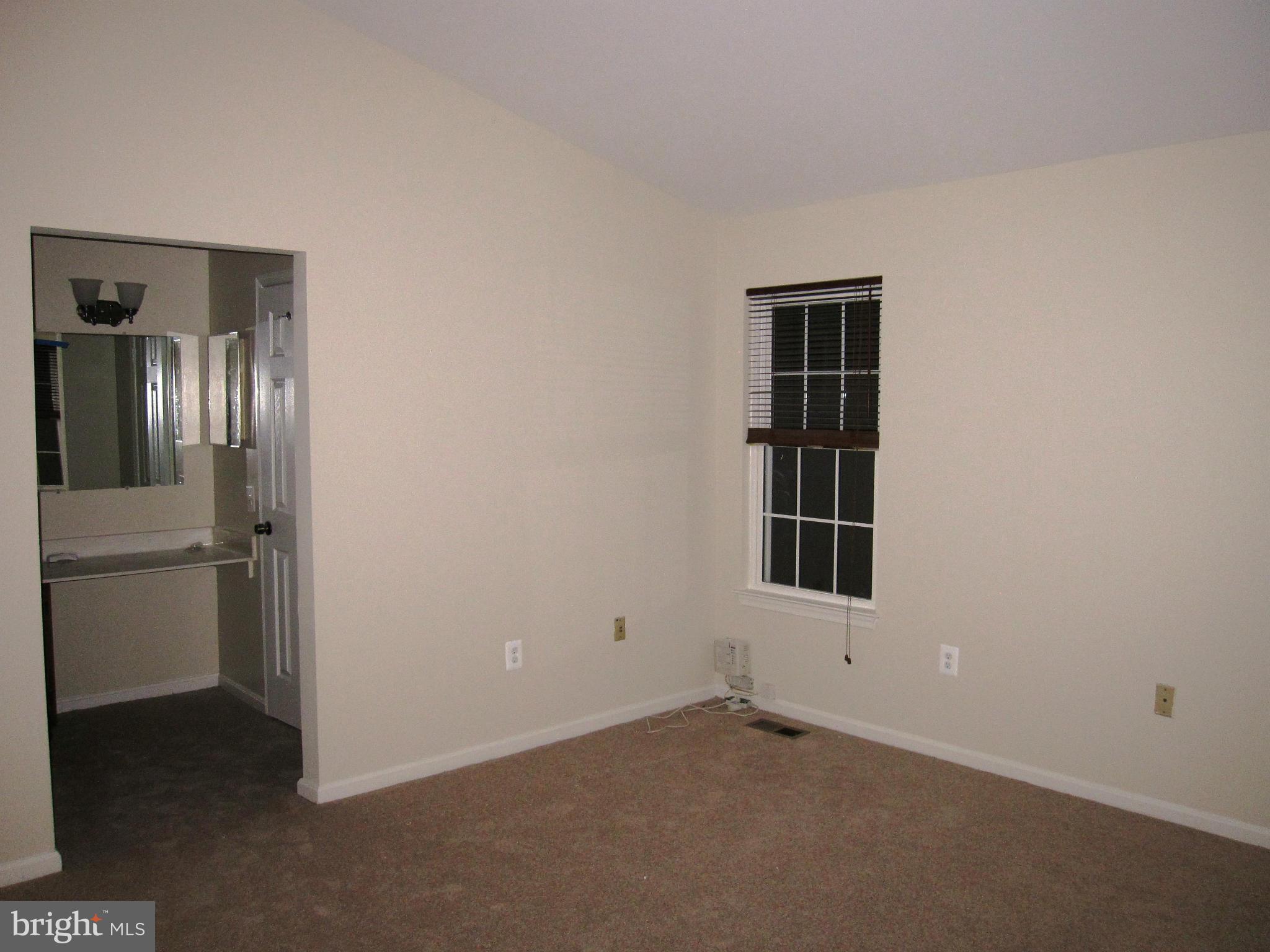 HUNTER VILLAGE - Residential Lease