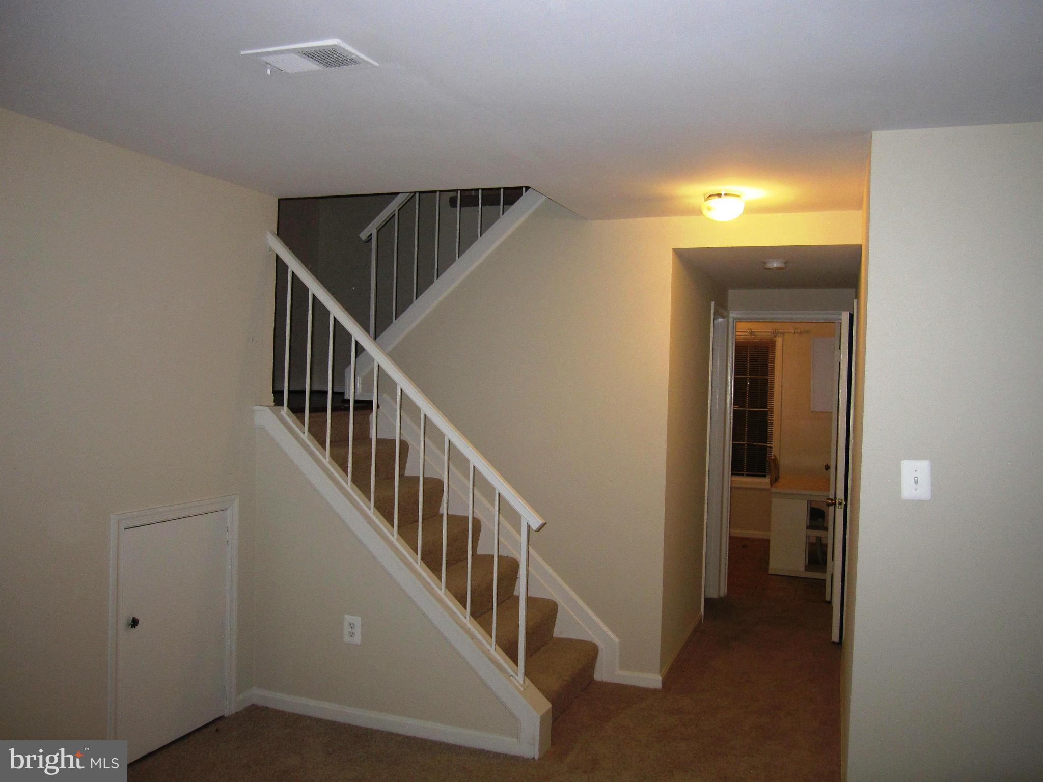 HUNTER VILLAGE - Residential Lease