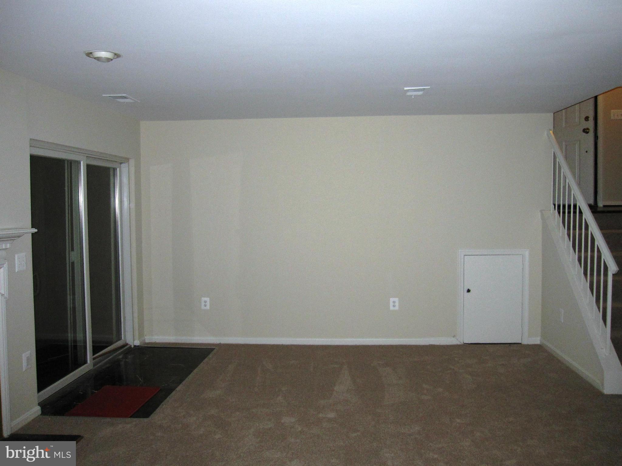 HUNTER VILLAGE - Residential Lease