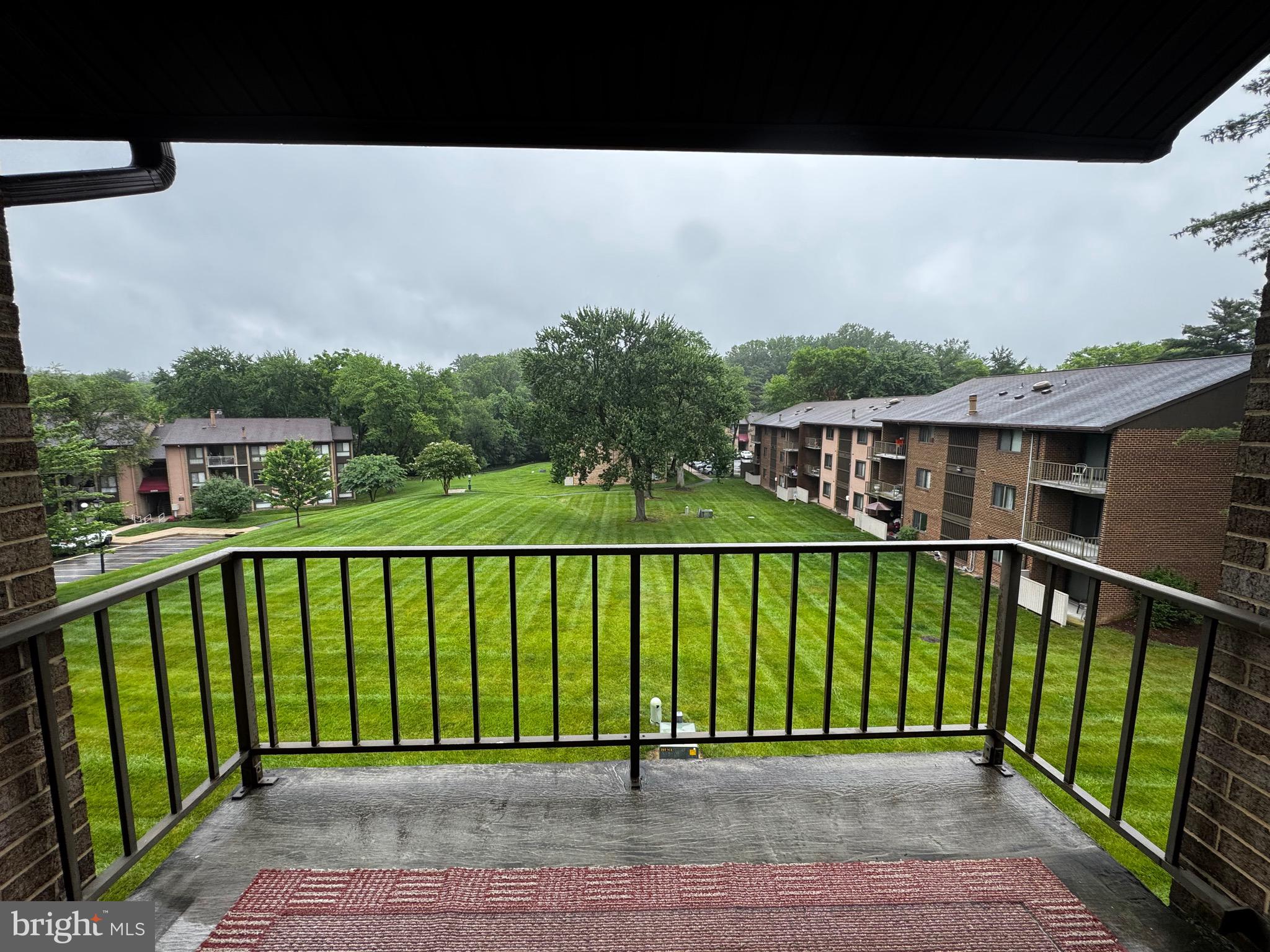 TREOVER CONDOMINIUM - Residential Lease