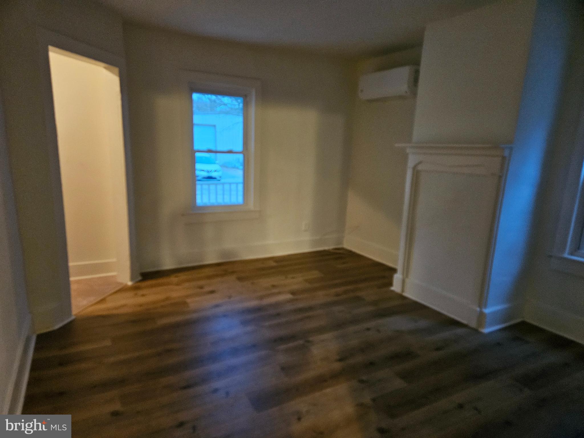 24873 STEAMBOAT ALLEY