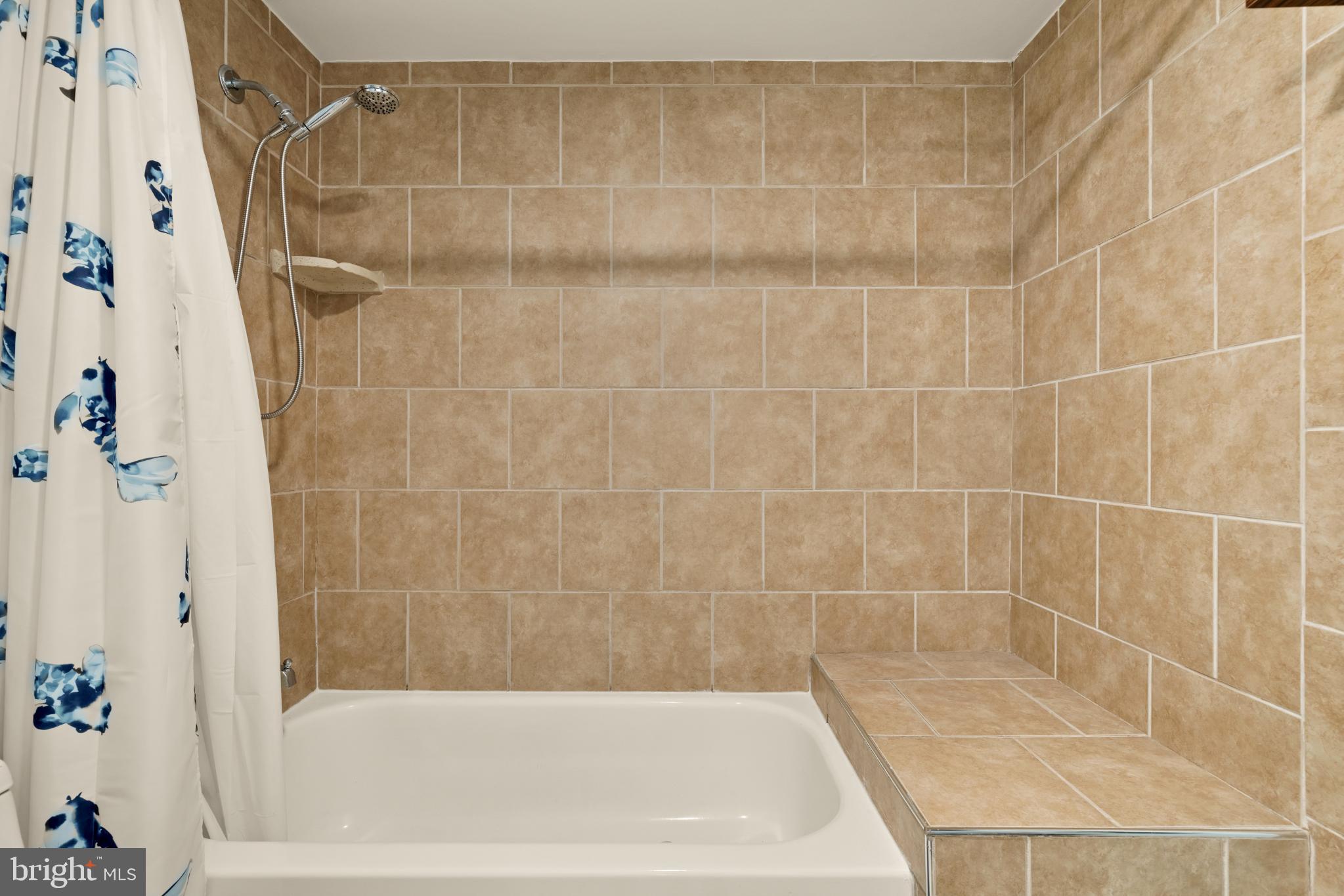 COURTBRIDGE II - Residential