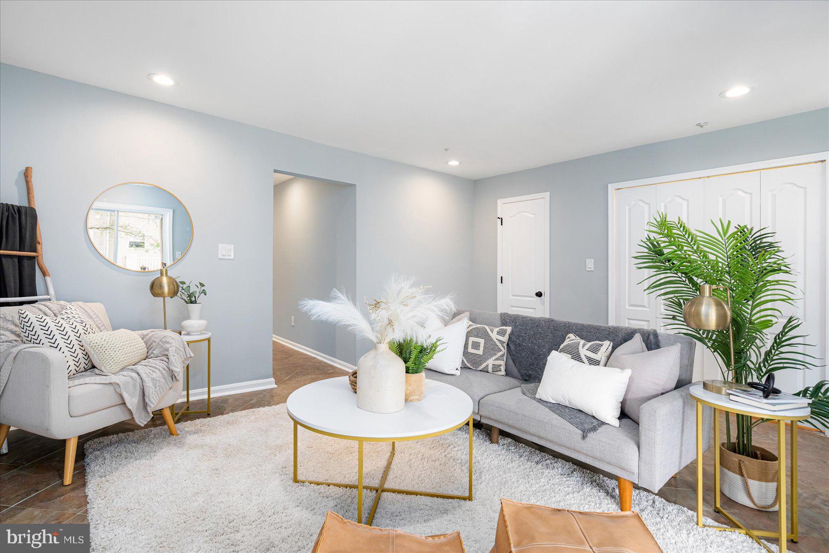 MDG CORPORATE CENTER - Residential