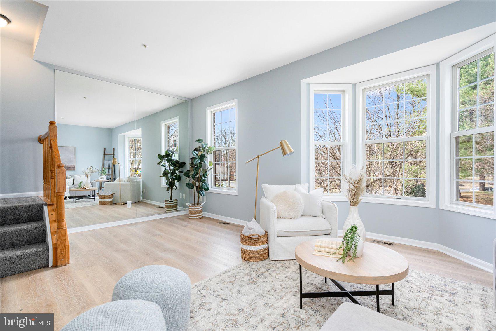 MDG CORPORATE CENTER - Residential