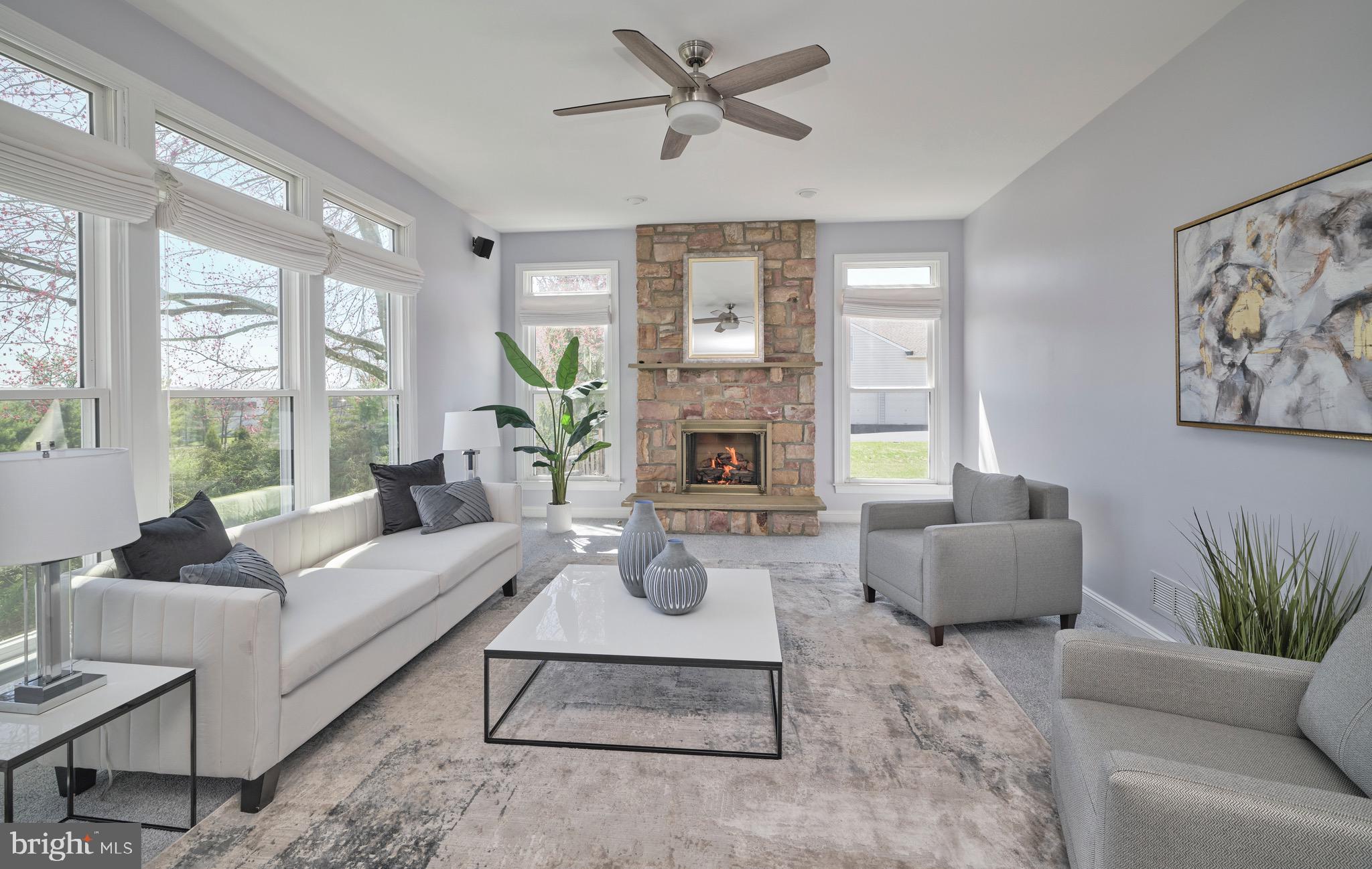 COUNTRY RIDGE - Residential