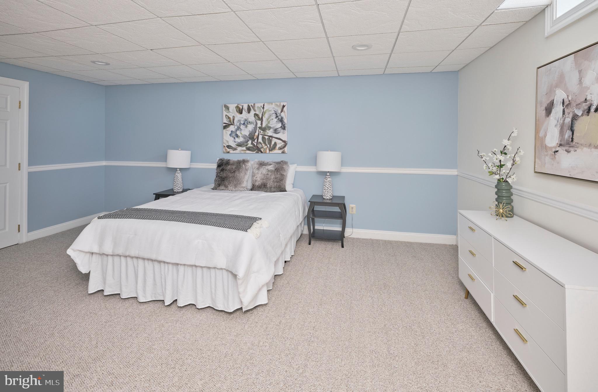 COUNTRY RIDGE - Residential