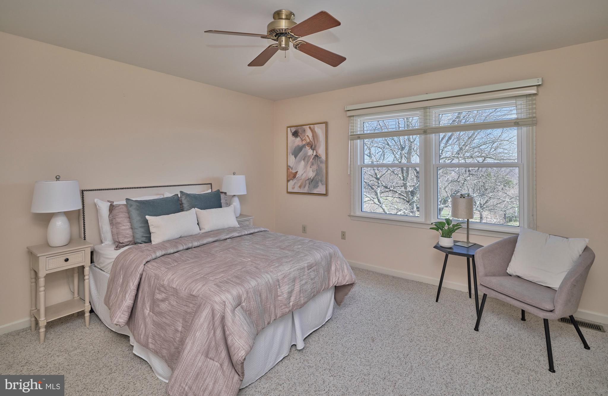 COUNTRY RIDGE - Residential