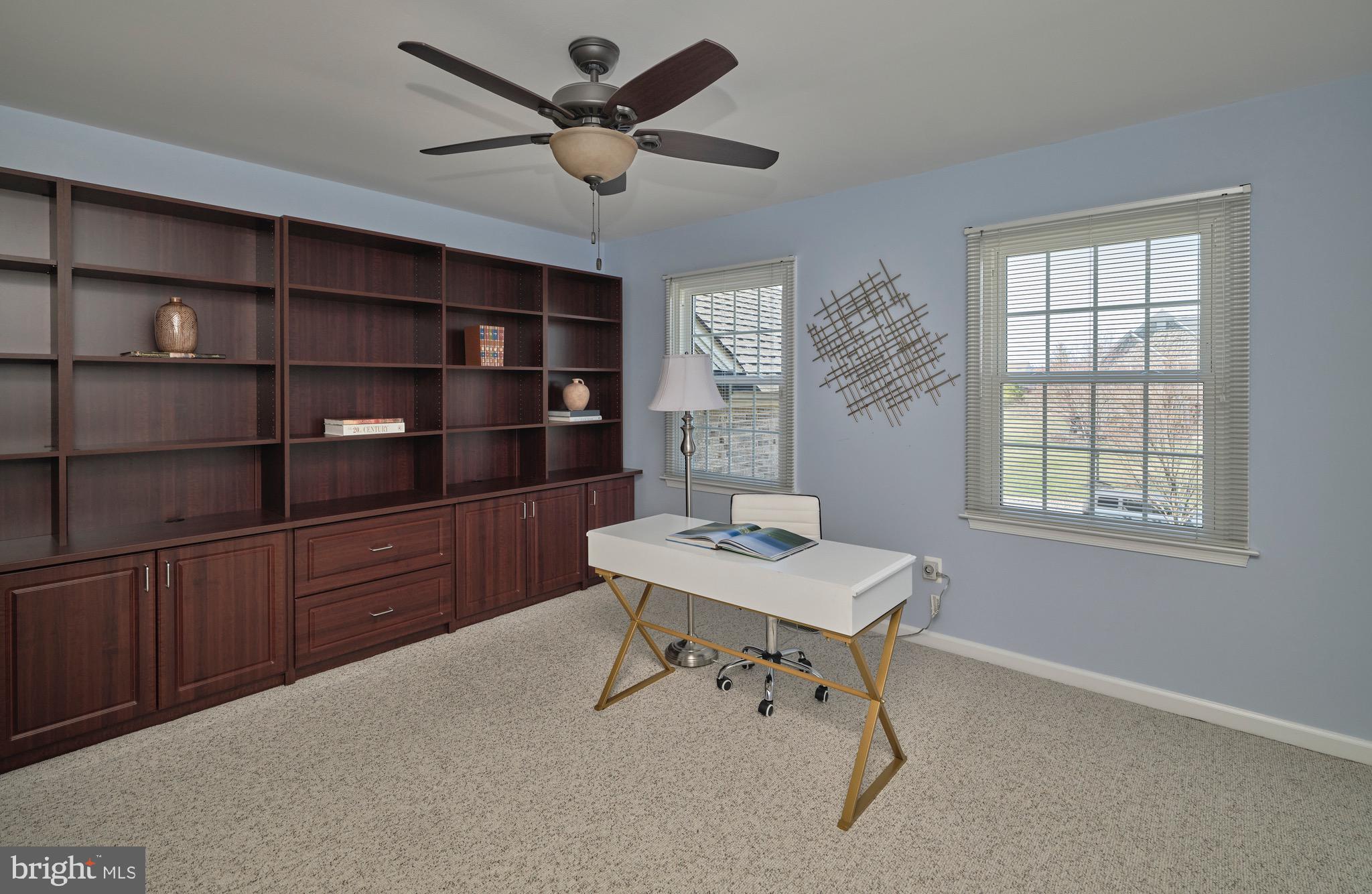 COUNTRY RIDGE - Residential