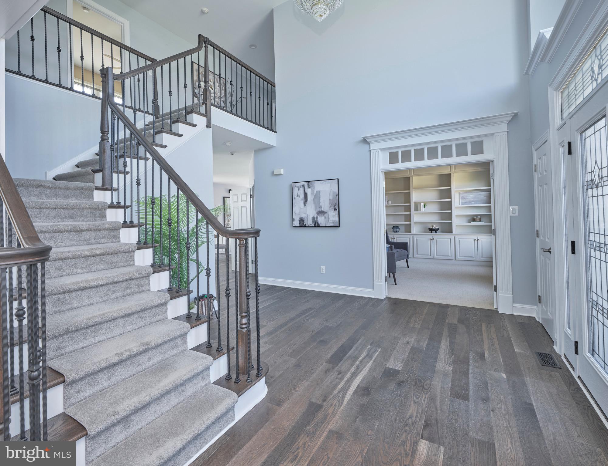 COUNTRY RIDGE - Residential