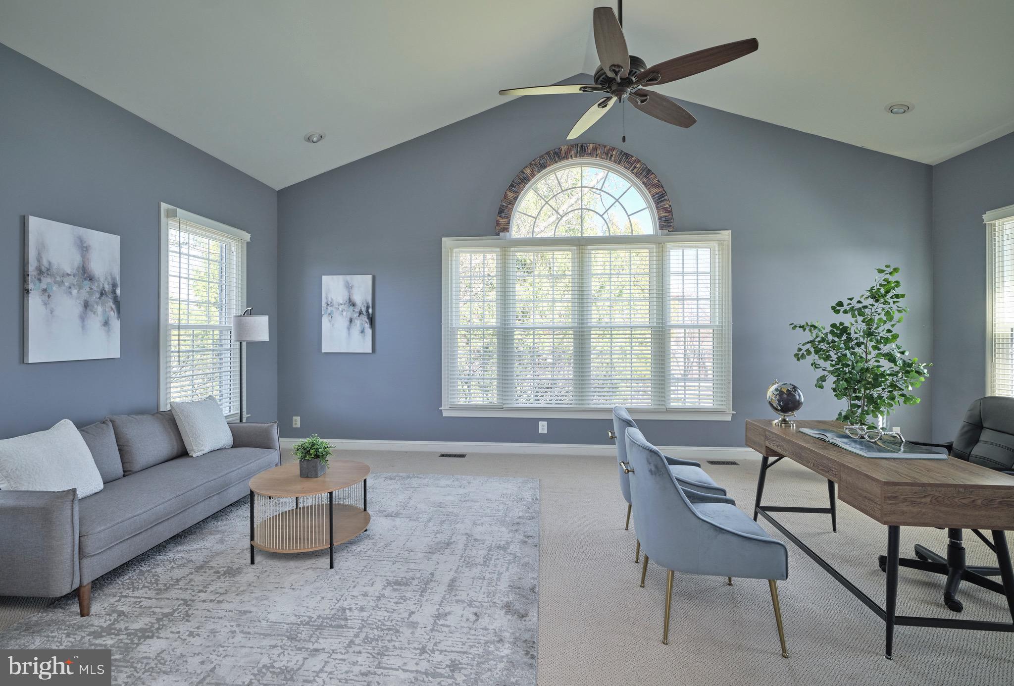 COUNTRY RIDGE - Residential