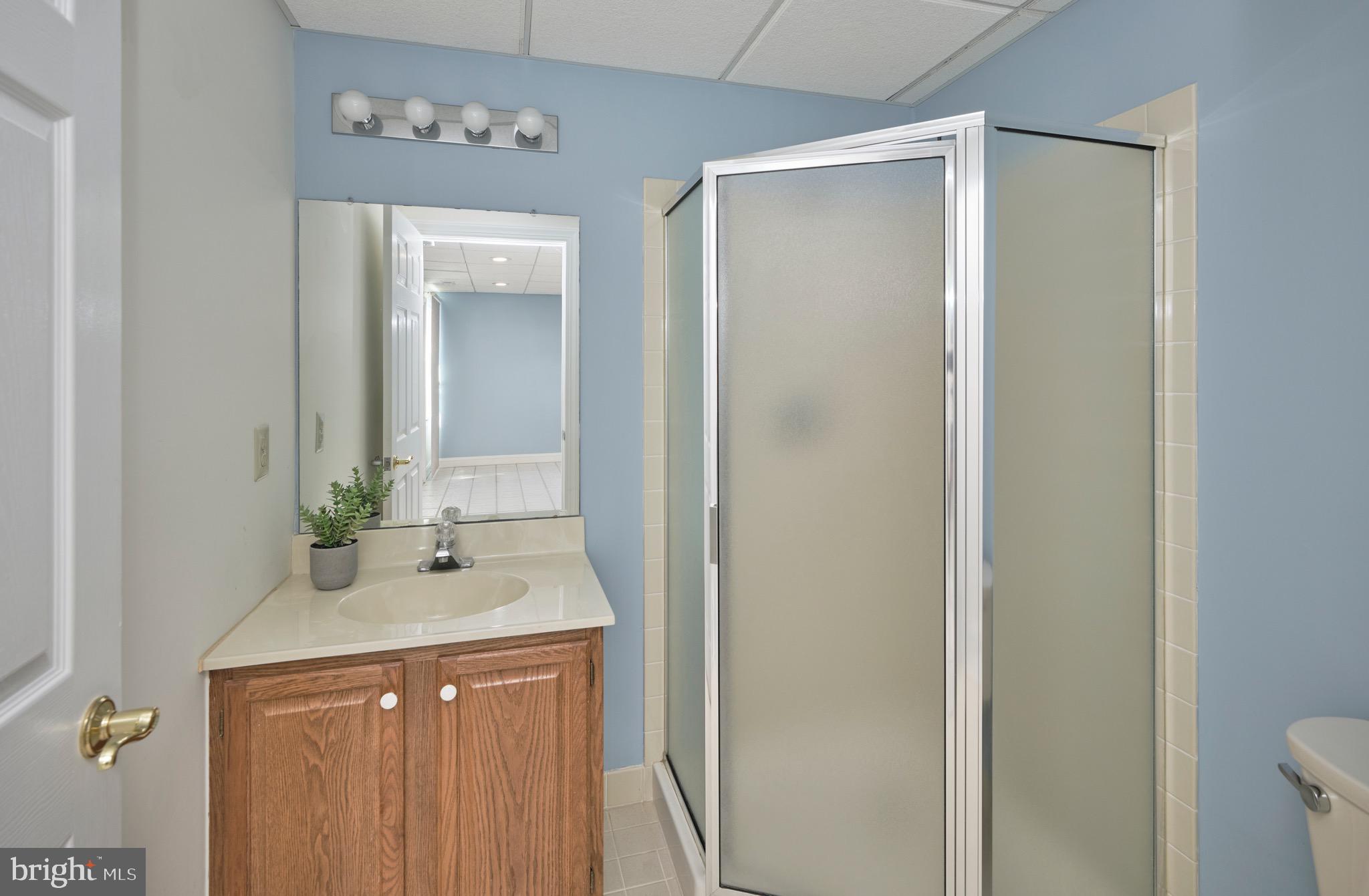 COUNTRY RIDGE - Residential