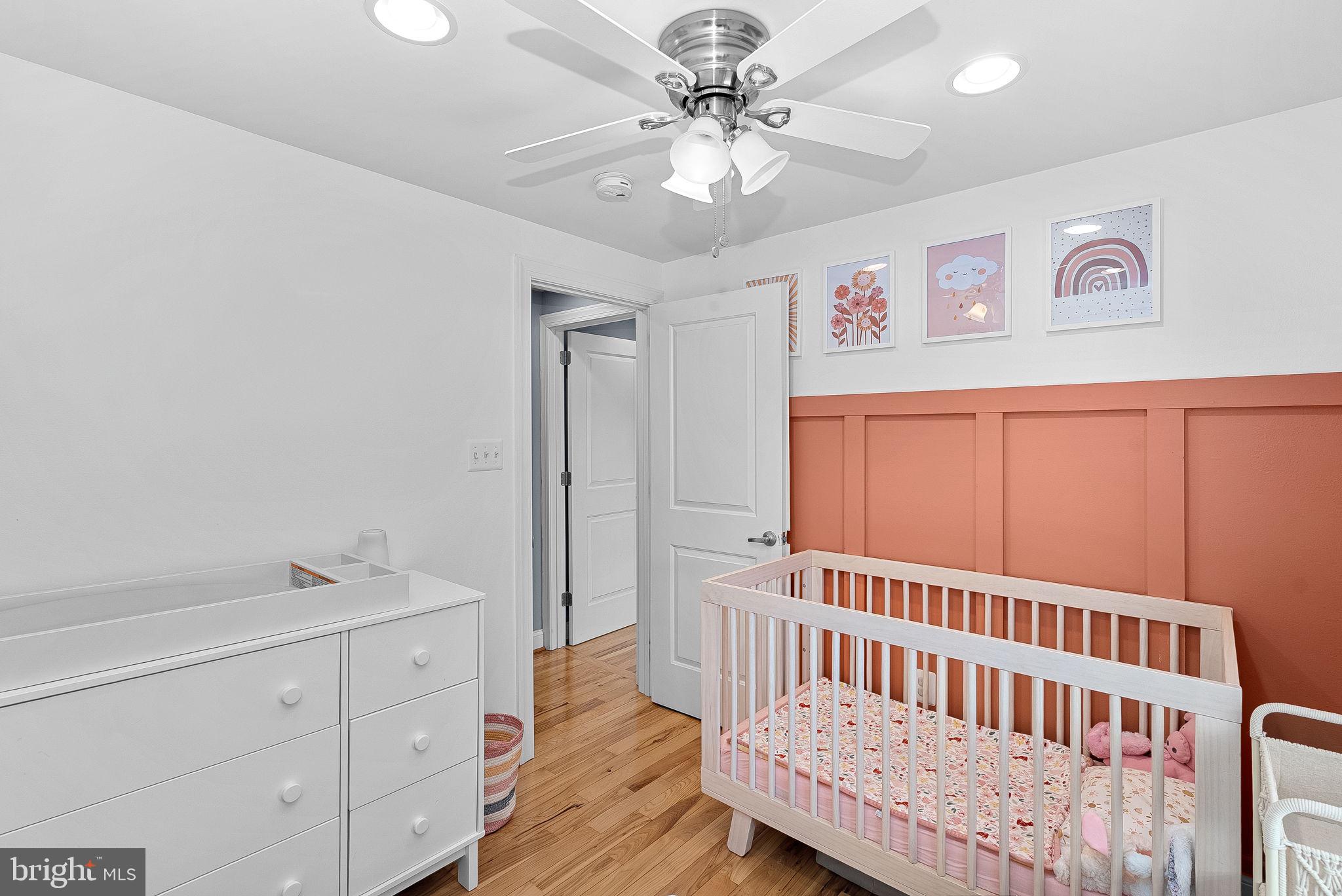 ASHBURN VILLAGE - Residential