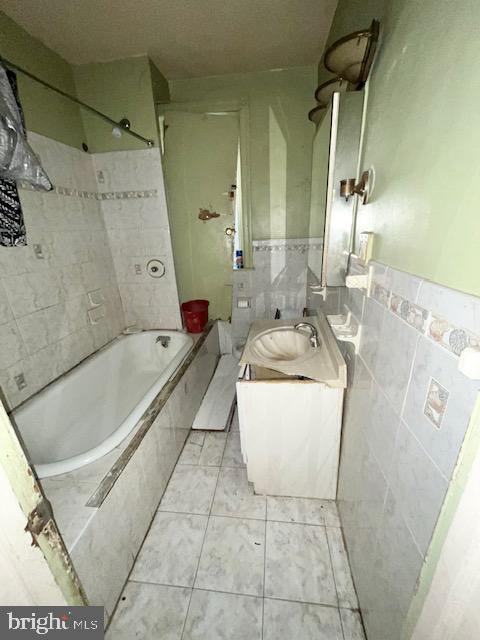 GERMANTOWN - Residential