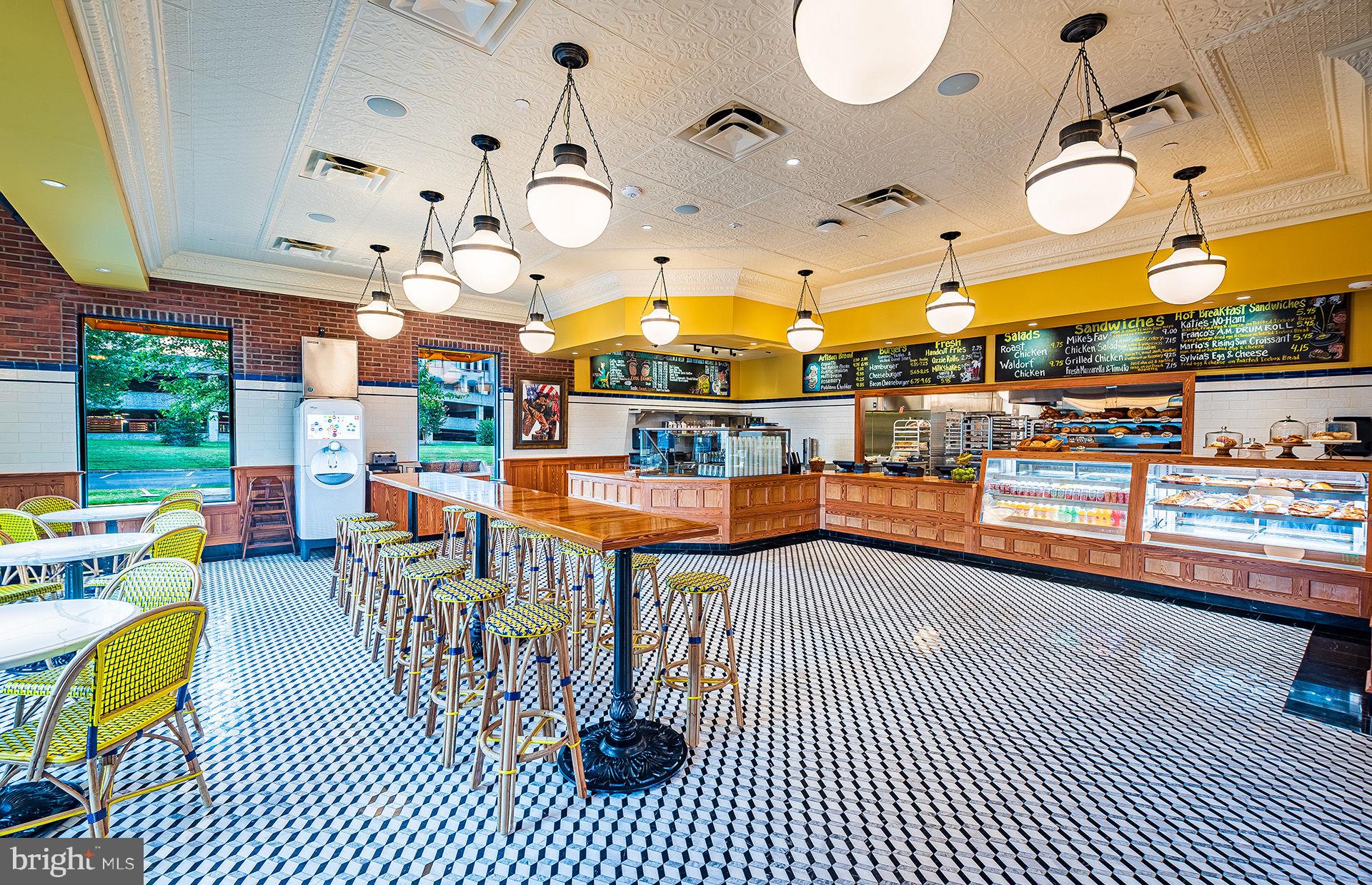 THE FLATS AT TYSONS - Residential