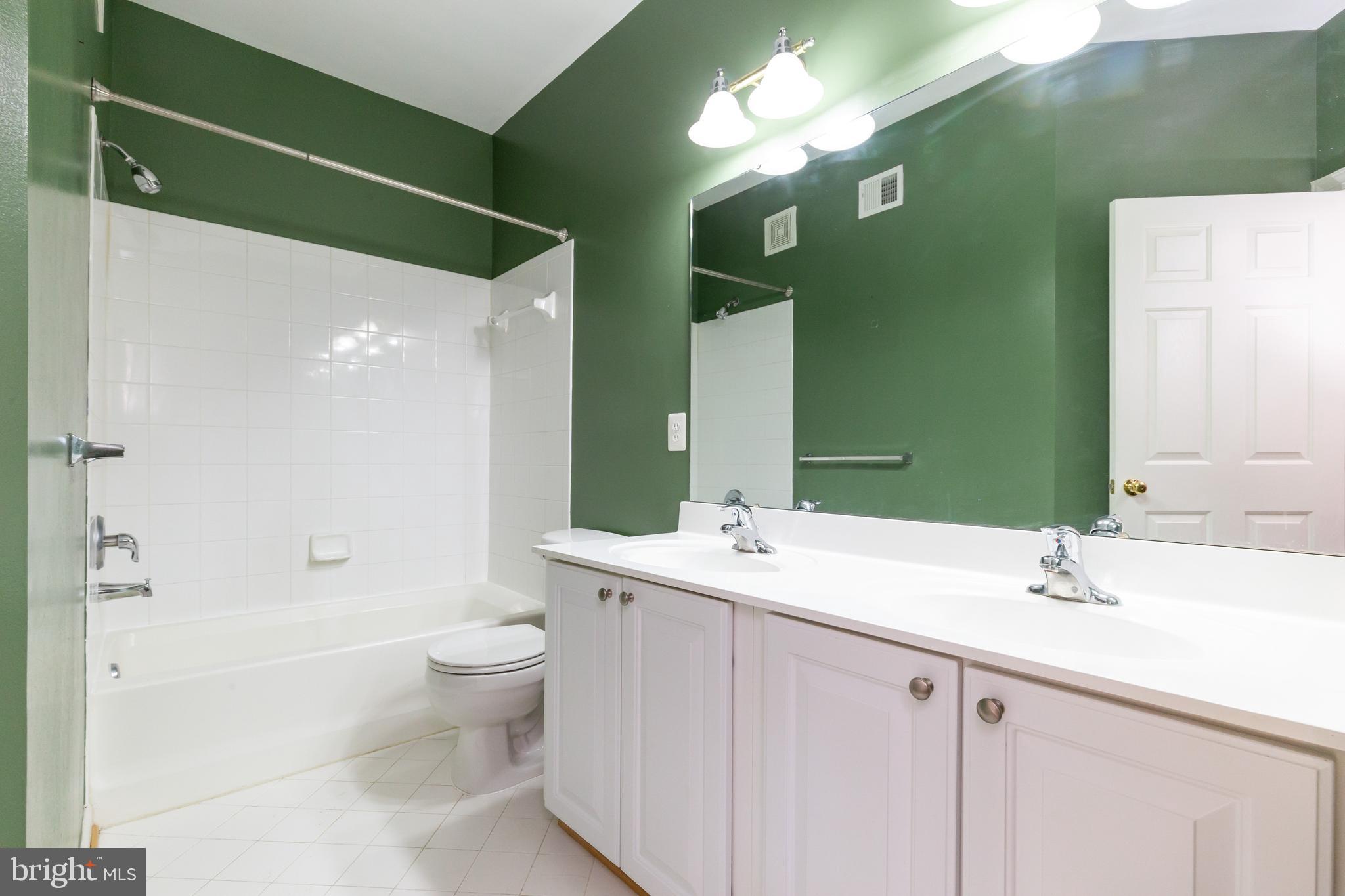 SULLIVAN PLACE - Residential Lease