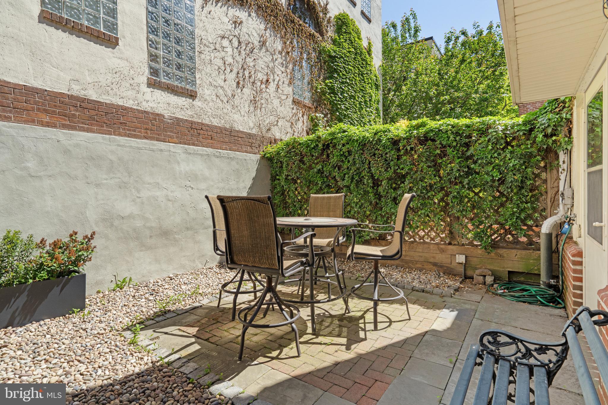FITLER SQUARE - Residential