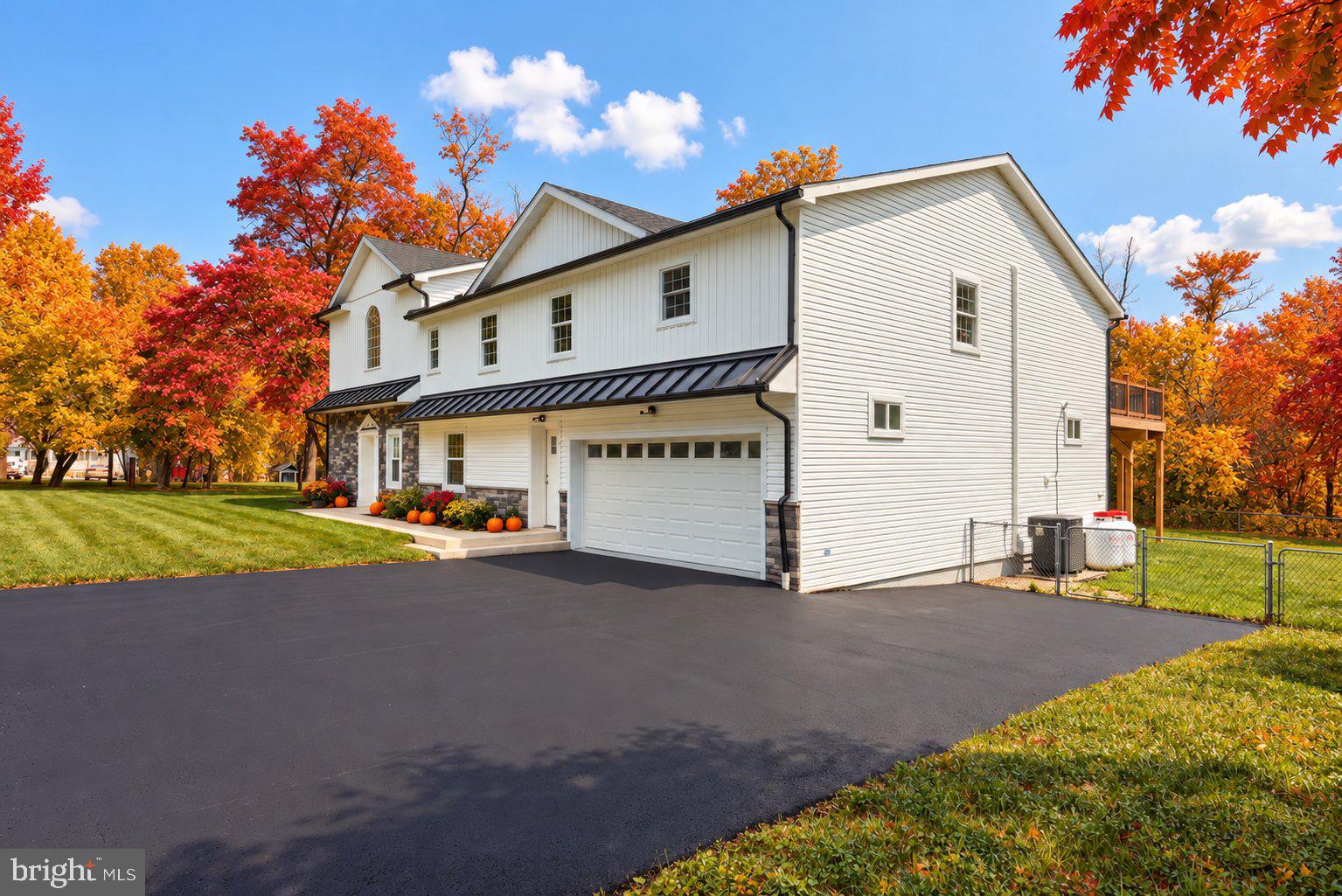 481 SAMPLE BRIDGE ROAD