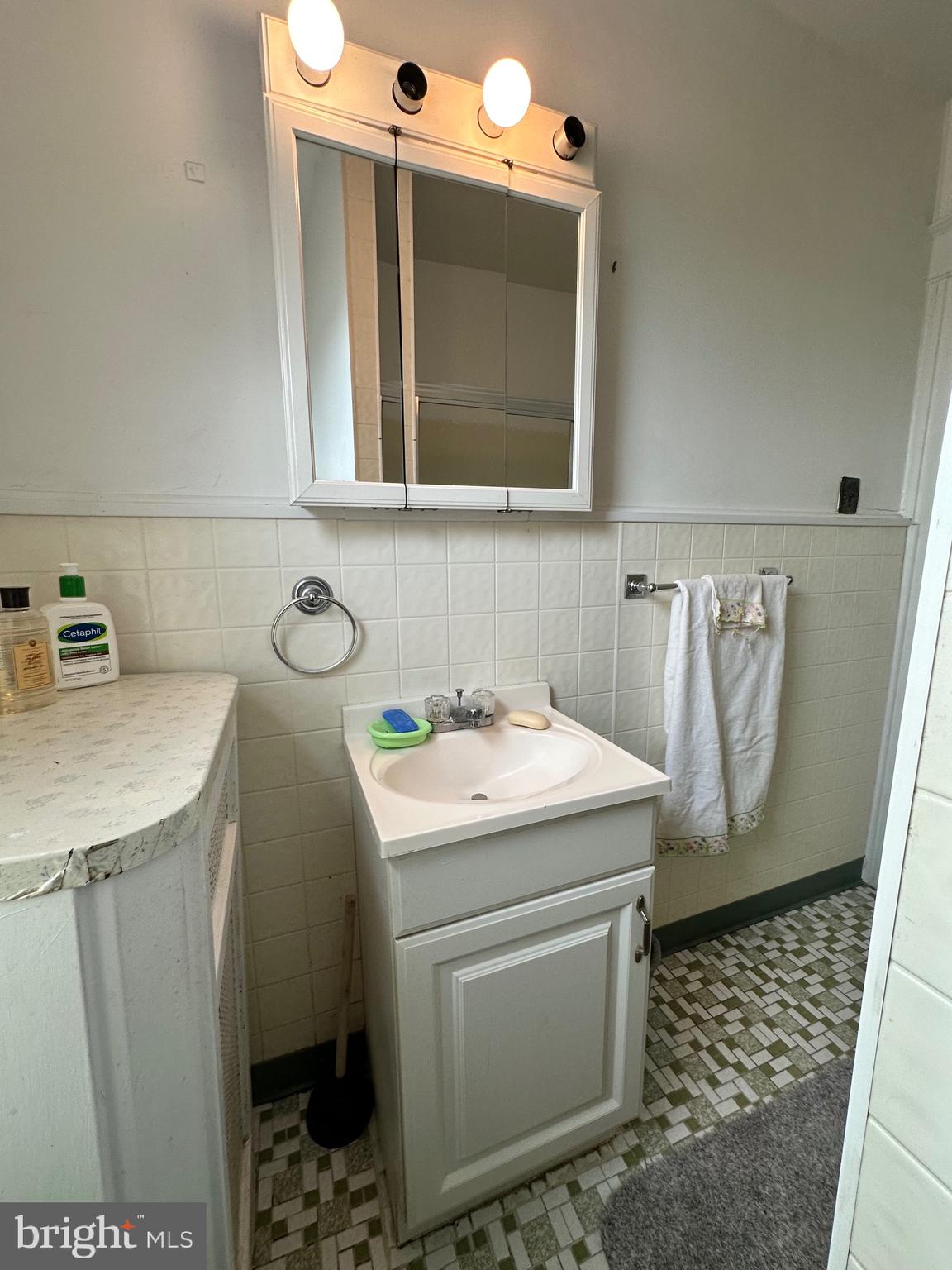 MAYFAIR - Residential