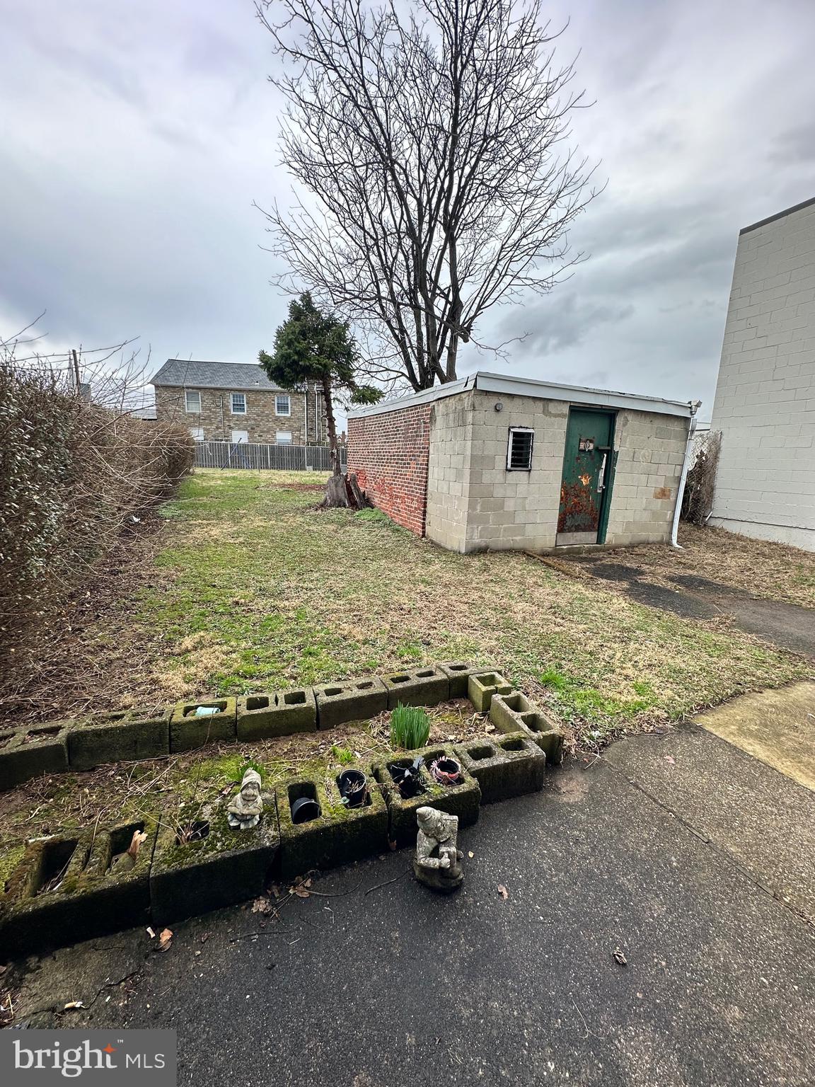 MAYFAIR - Residential