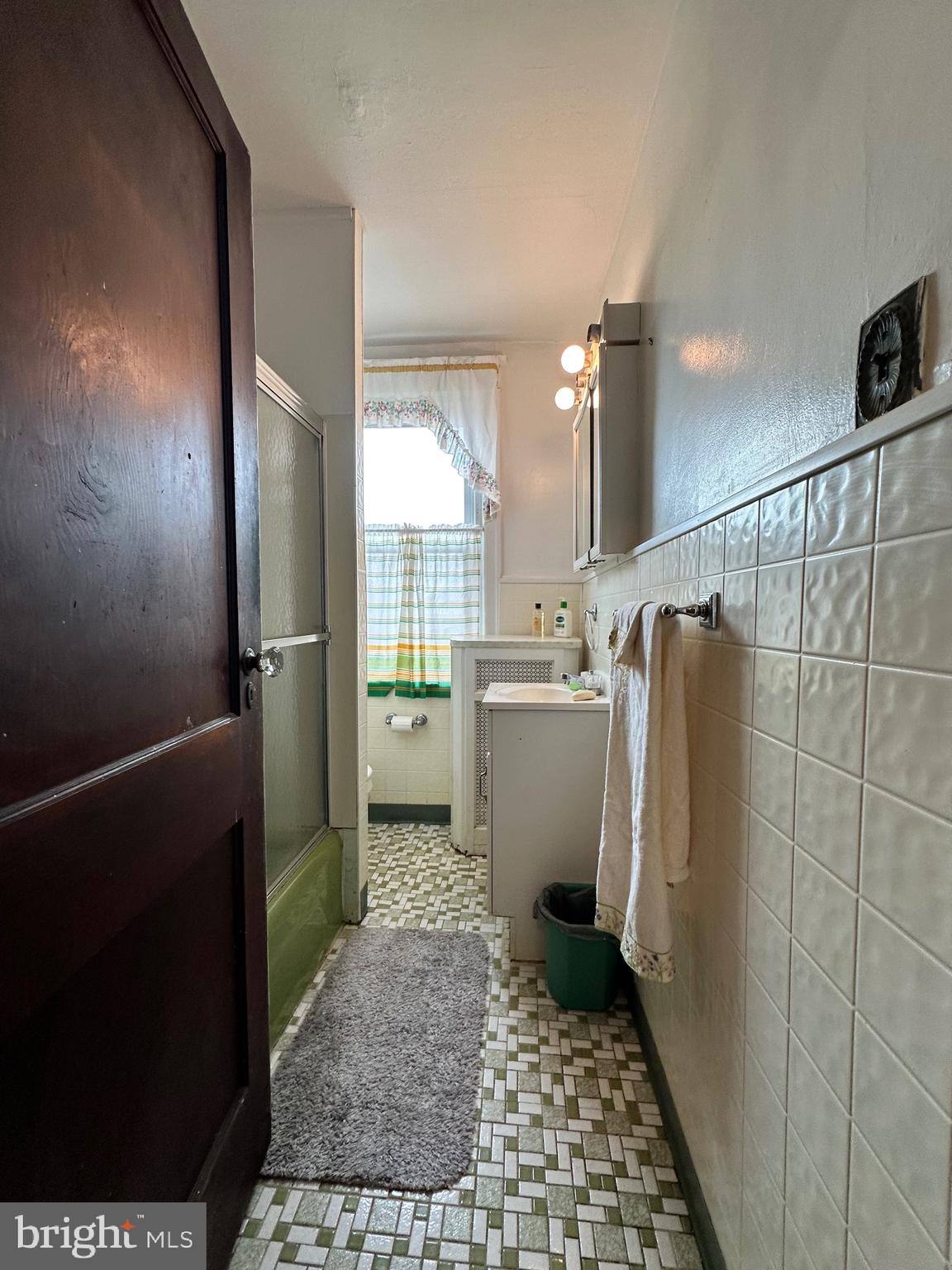 MAYFAIR - Residential