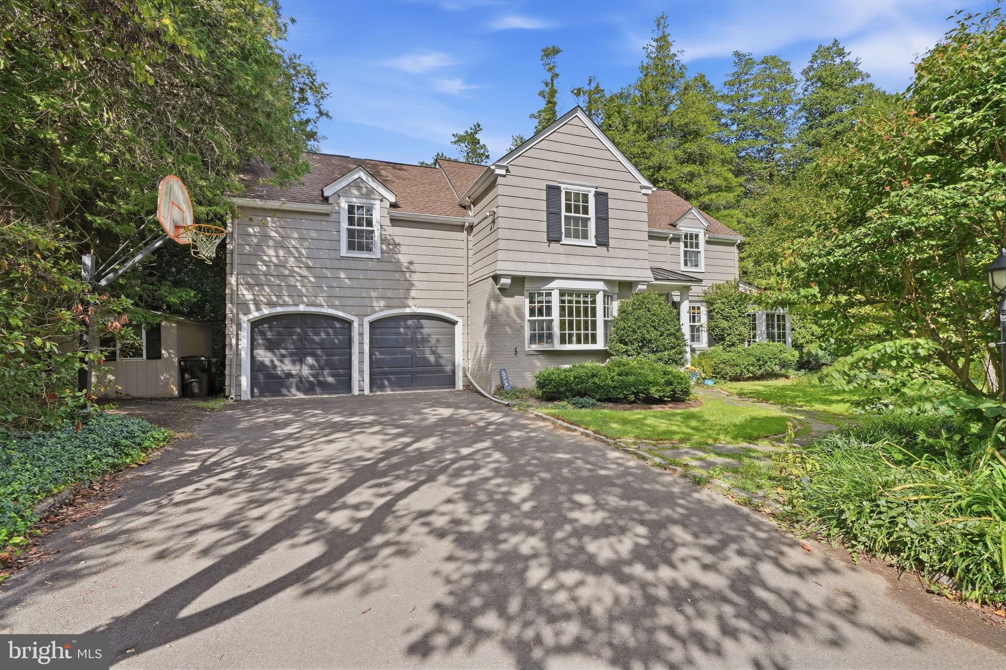 1204 EVERGREEN ROAD
