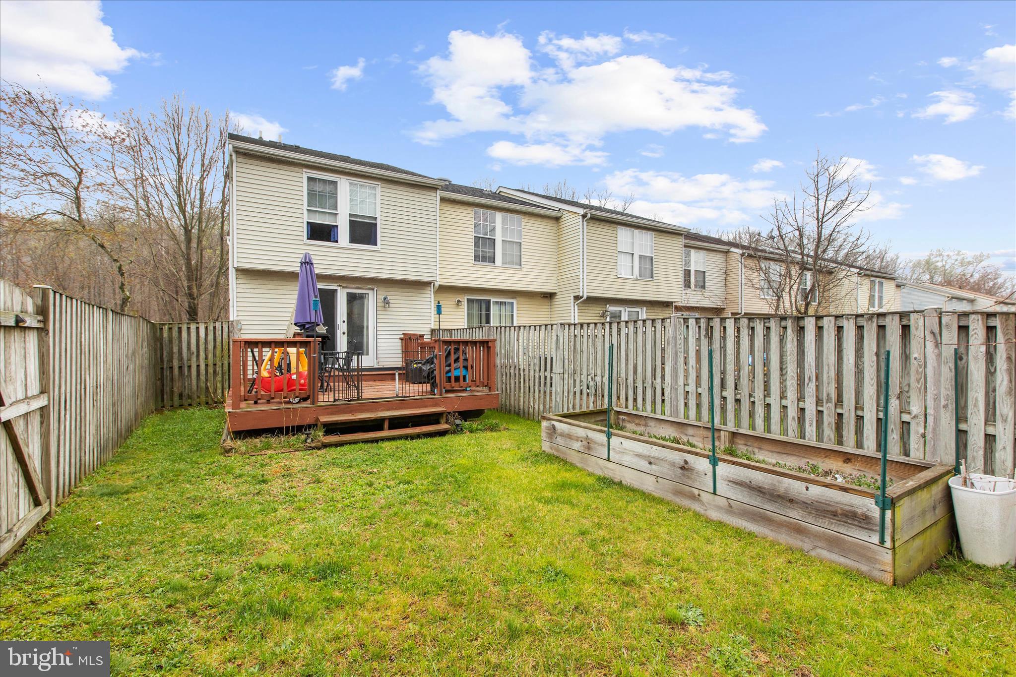 WOODBRIDGE CENTER - Residential